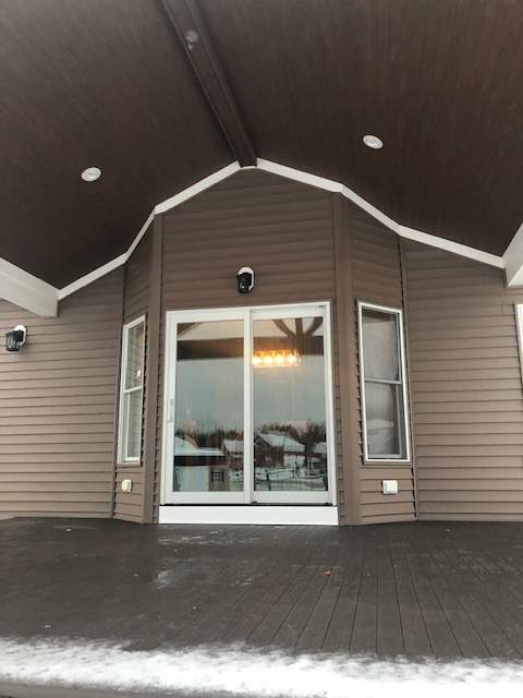 Outdoor Living - Addition by Ivy Lea Construction