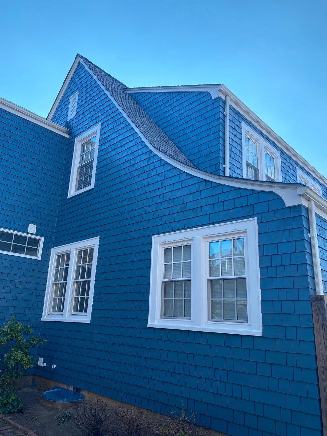 Siding Installation using Western Red Cedar #1 Perfection G&R CCA - Shingles & Shakes by RM Banning, Inc.