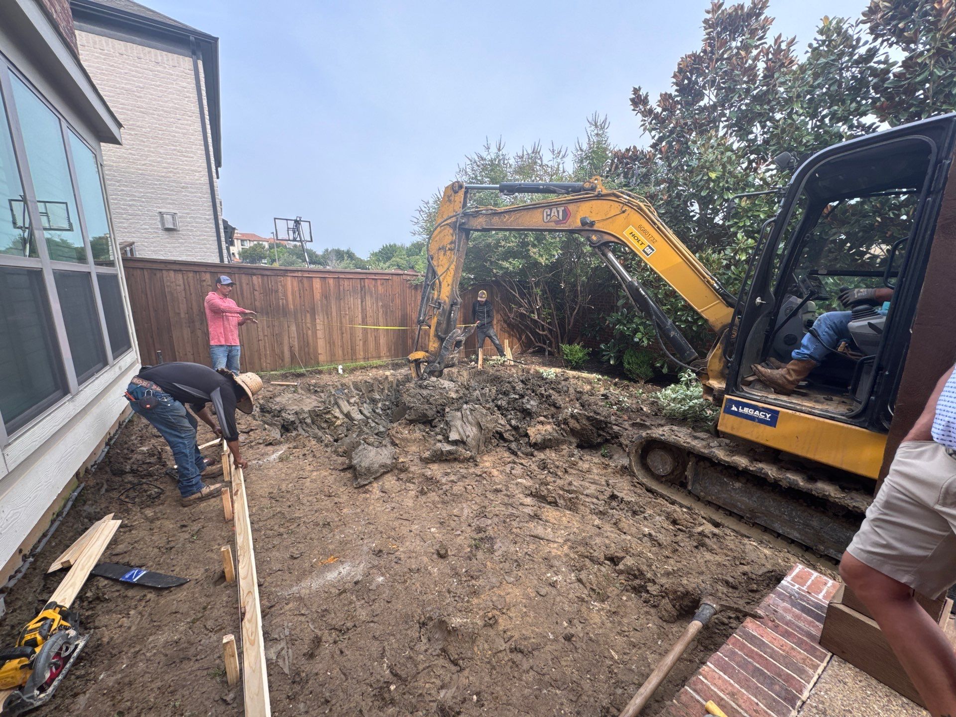 Pool with Paver Patio by Pinnacle Pools and Spas - DFW