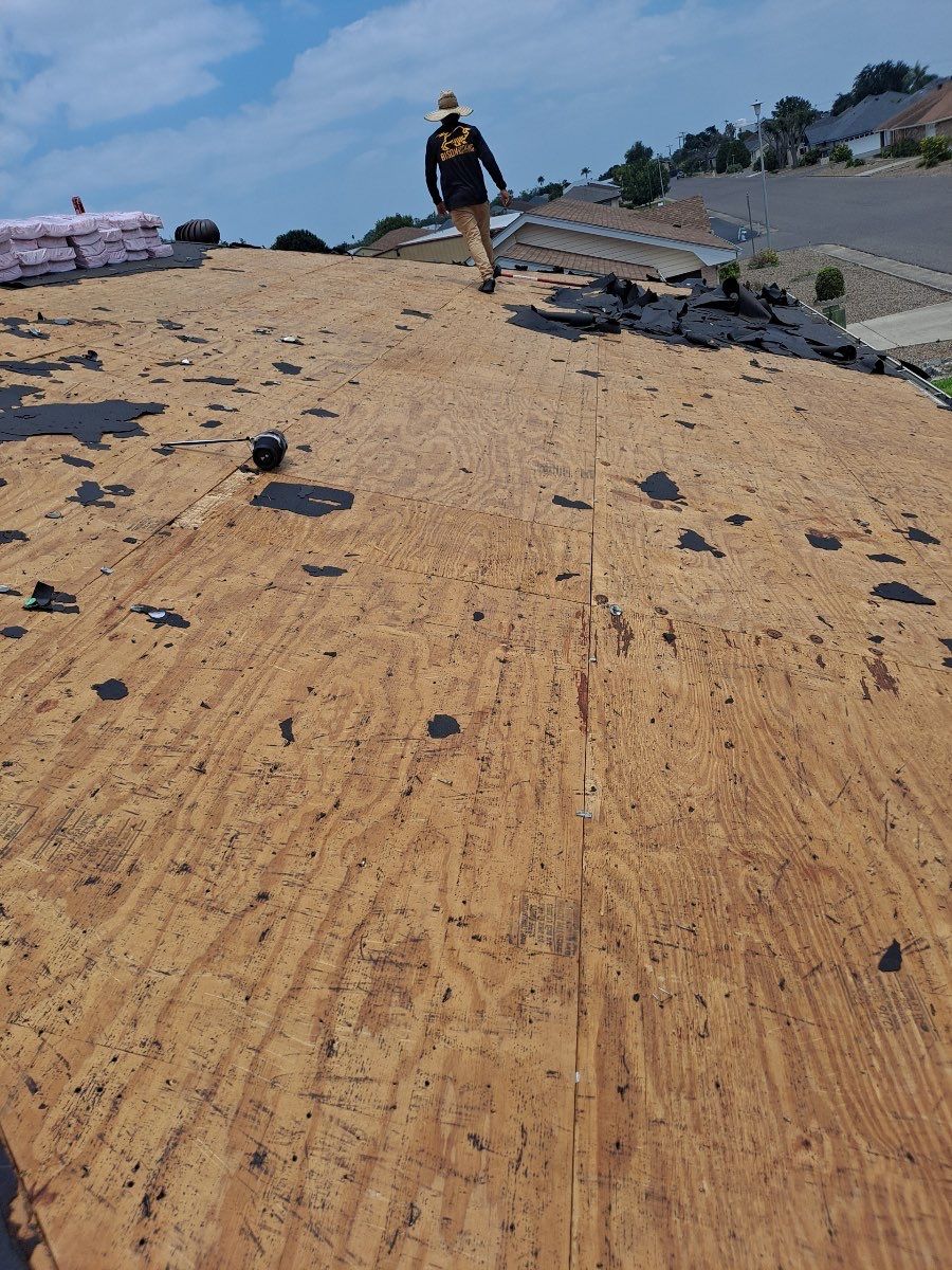 3 Tab Shingle Roof using Owens Corning Supreme by Bison Roofing
