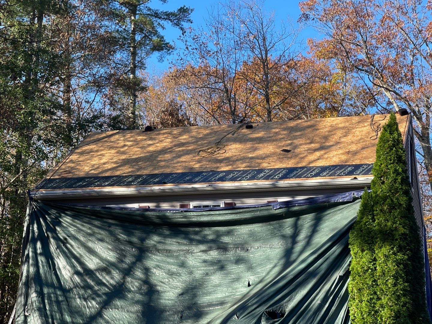 "New Roof, Fresh Look: Full Replacement with Siding Touch-Ups!" by Sensible Home Solutions
