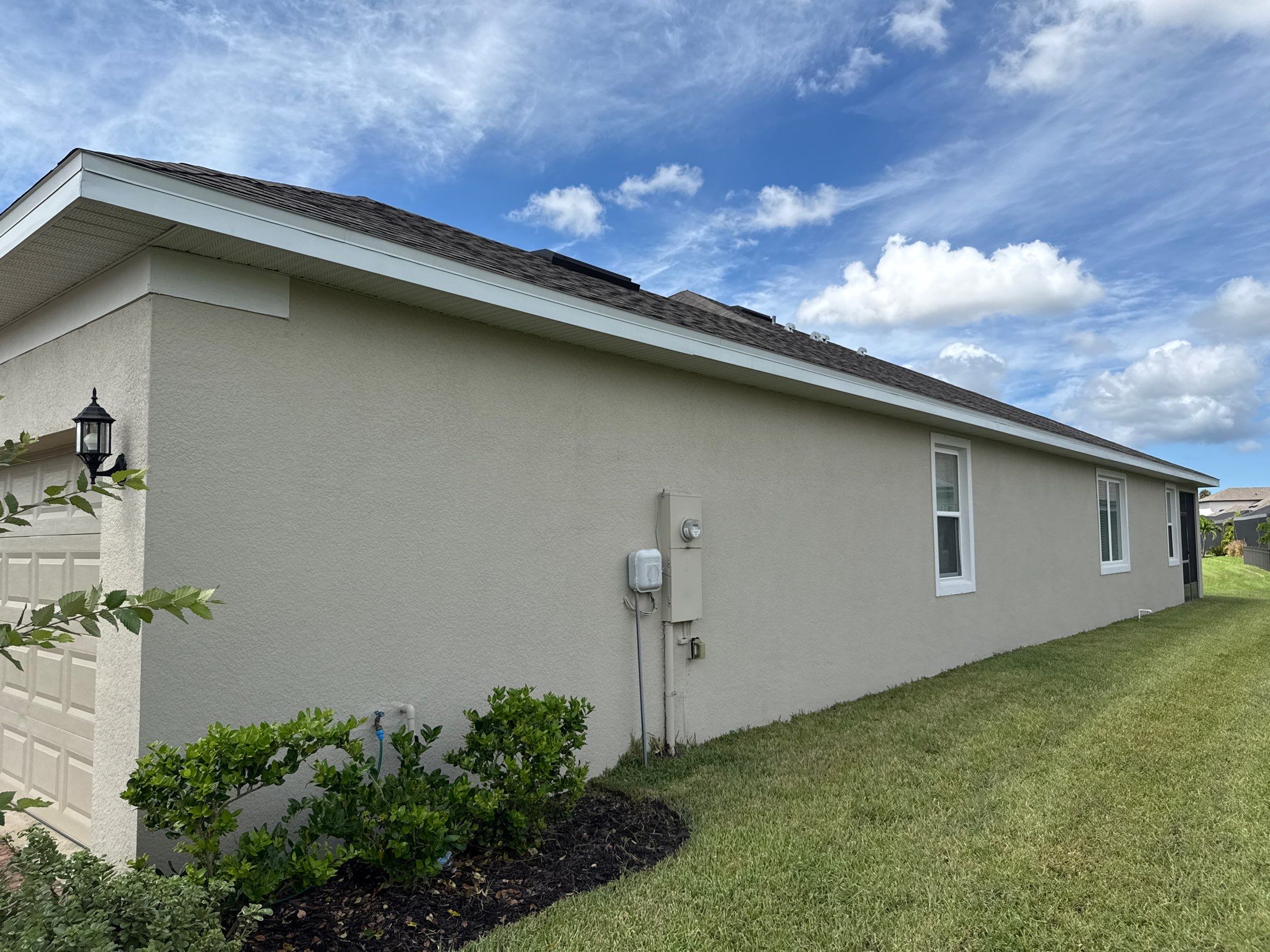 Complete House Wash, Driveway & Lanai Cleaning – Trevesta, Palmetto FL by Sunshine AquaWash