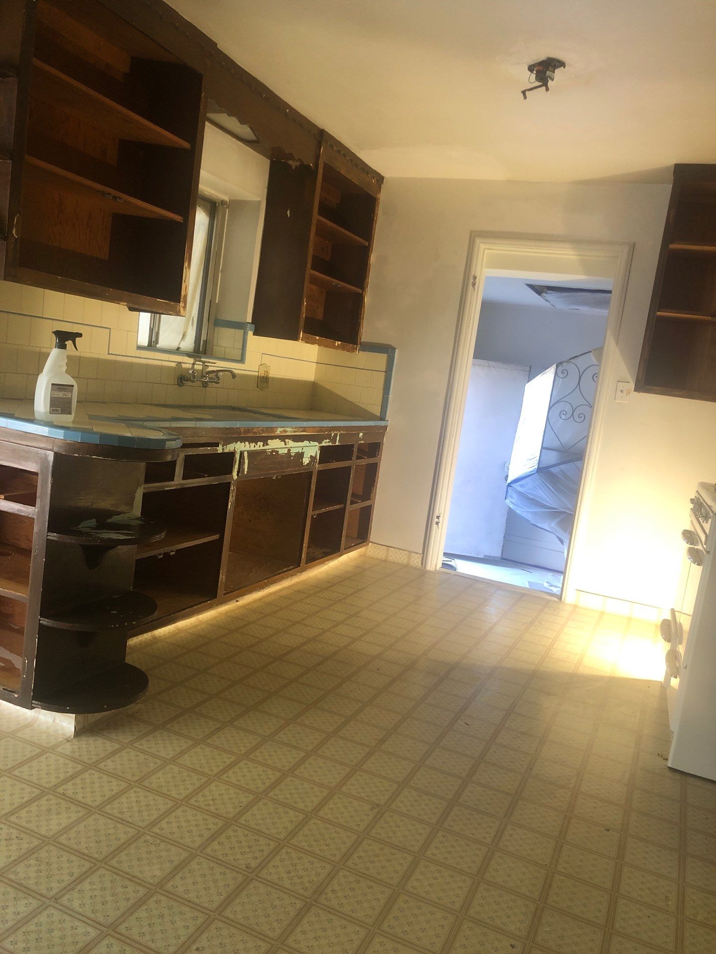 Interior- exterior Painting Hayward  by Herrera’s Bay Area Painting inc.