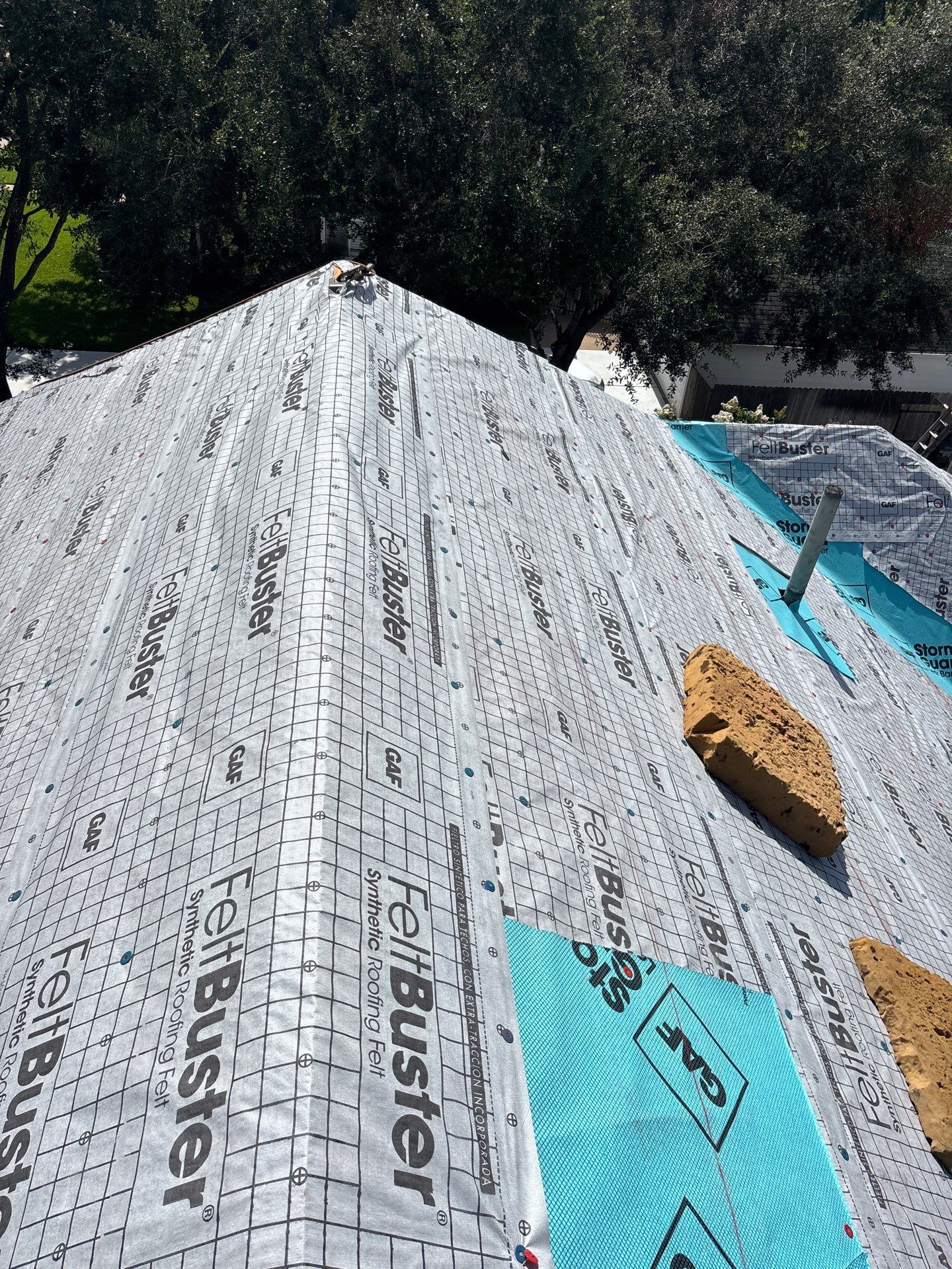Roof Replacement Sugarland by Roof Repair Company