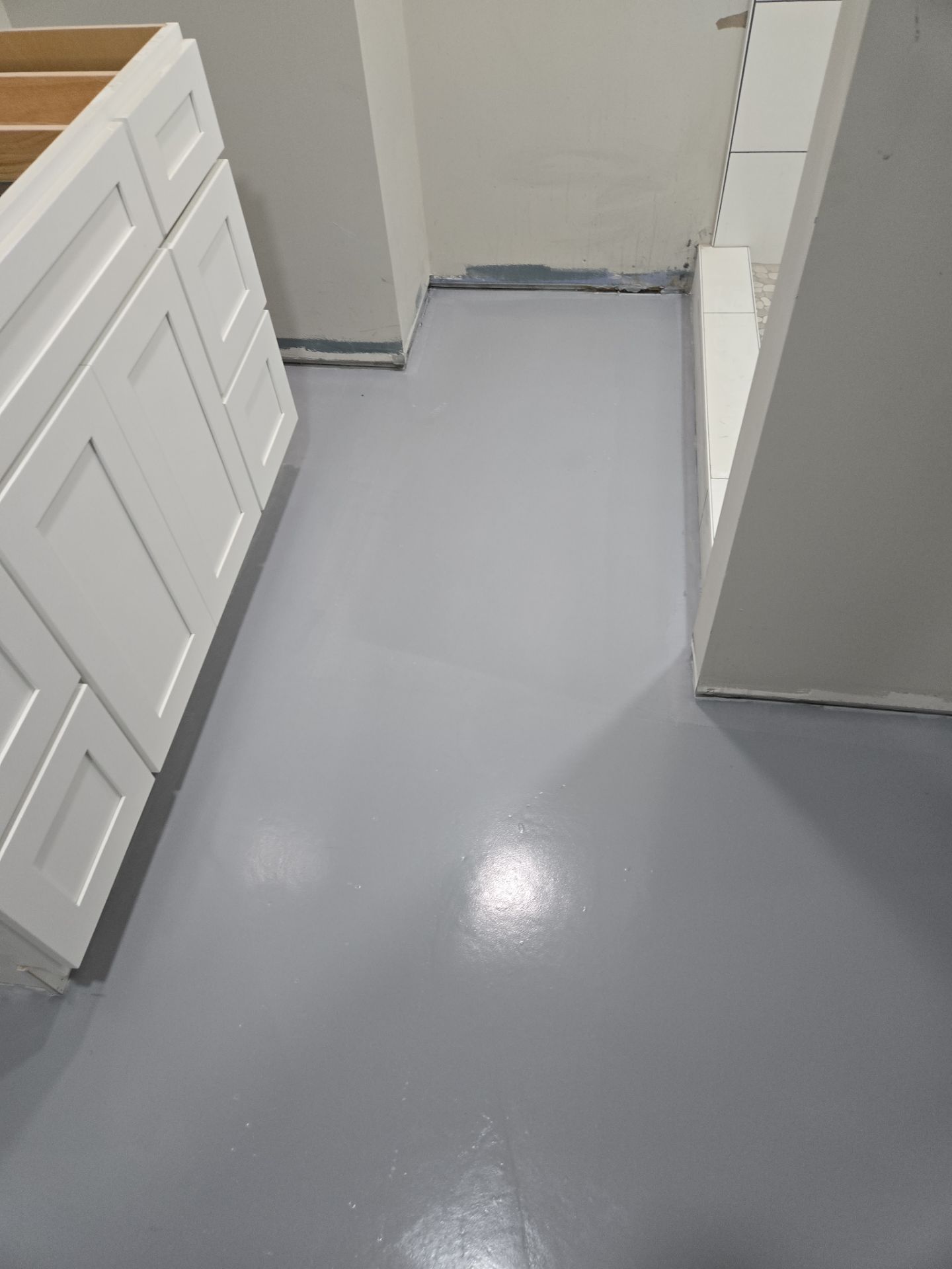 Home Floor Rennovation Using Ultra Durable, Anti-Slip Epoxy Urethane by Elite Floor Solutions
