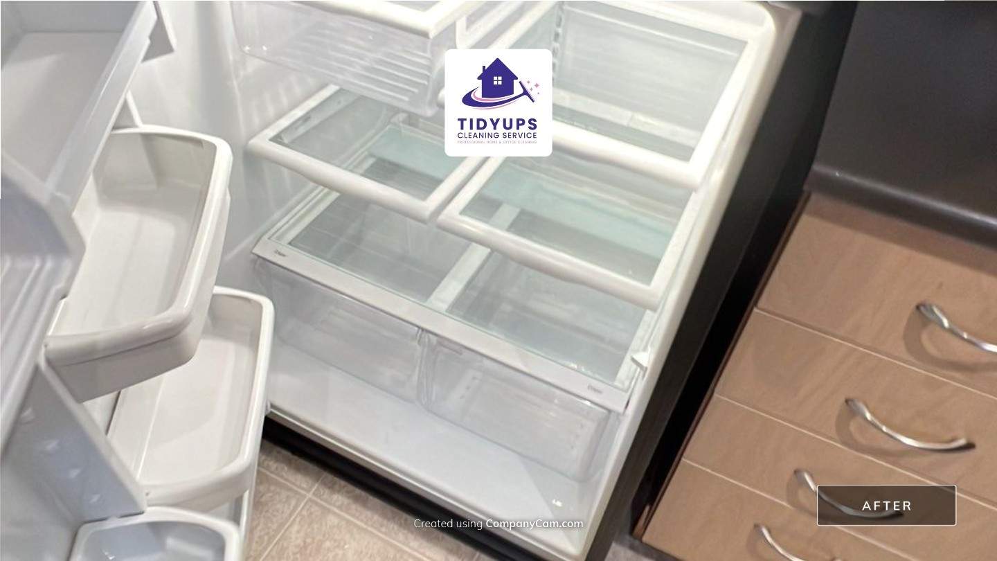 Moveout Clean - Very dirty by Tidyups Cleaning Service Inc