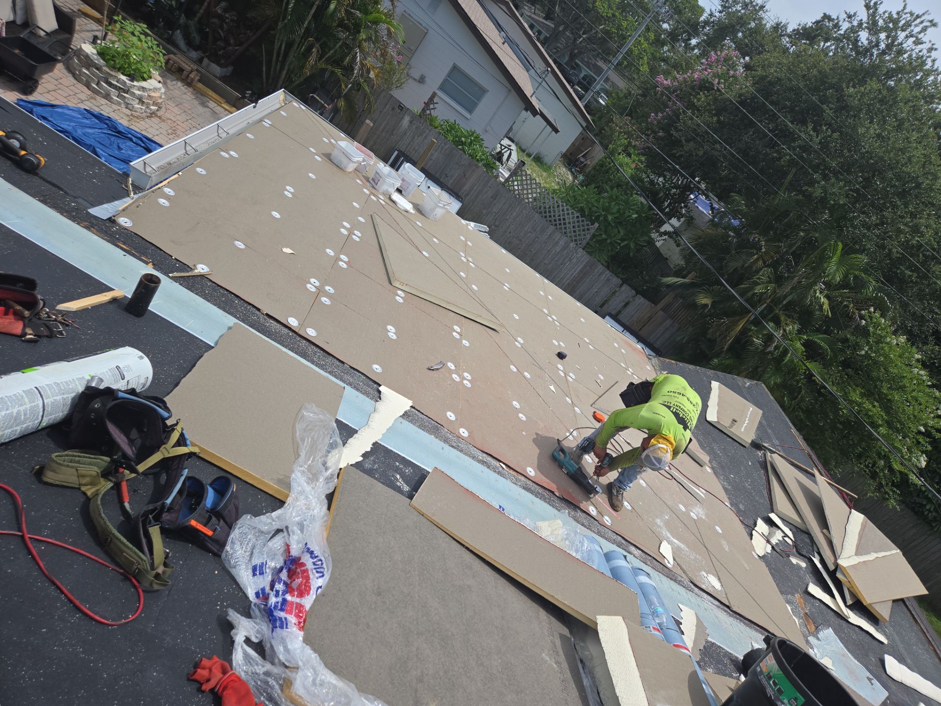 Project in Largo 33778 by Mitchell Roofing Company LLC 