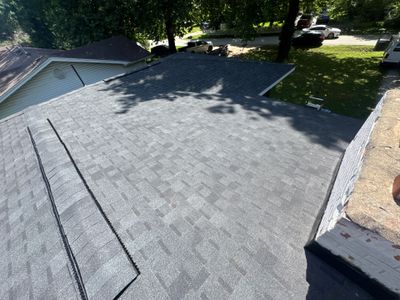 Residential Roofing Install - Atlas Pinnacle Pristine Shingles - Color Black Shadow 