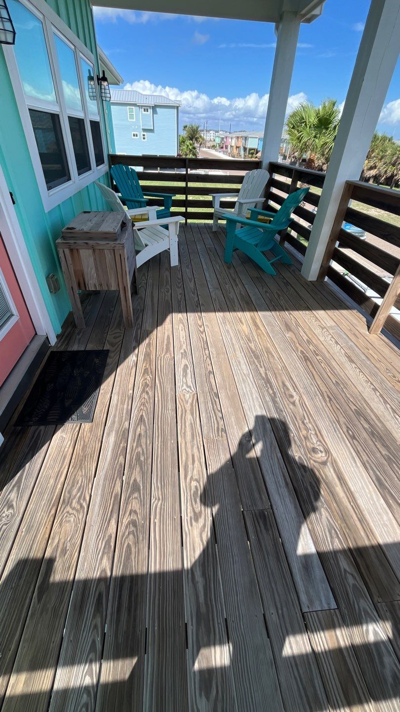 Roof Top Clubhouse on the Beach by Bayfront Roofing and Construction