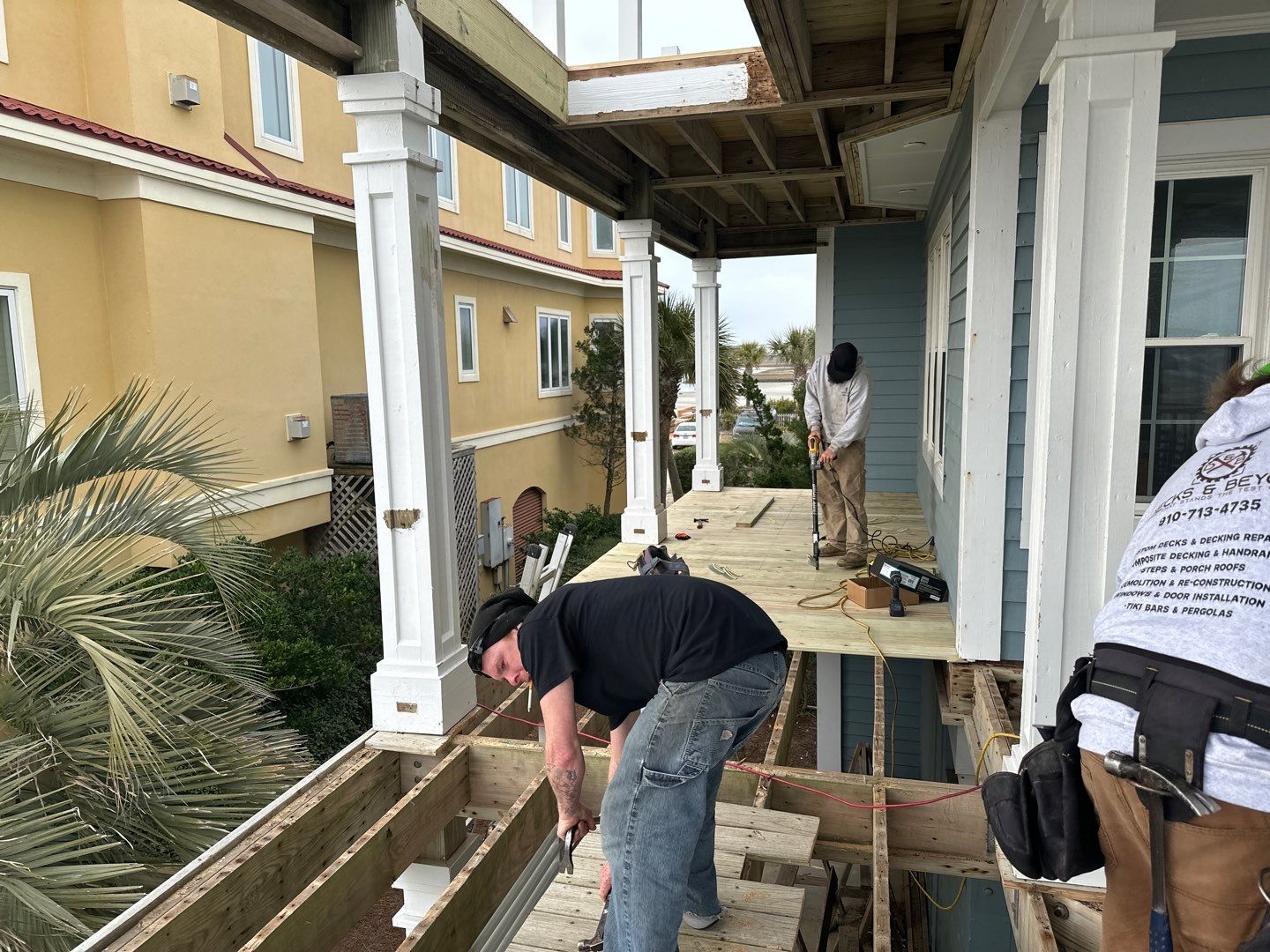 Weathered Deck using Wood Sealant by DuraSeal