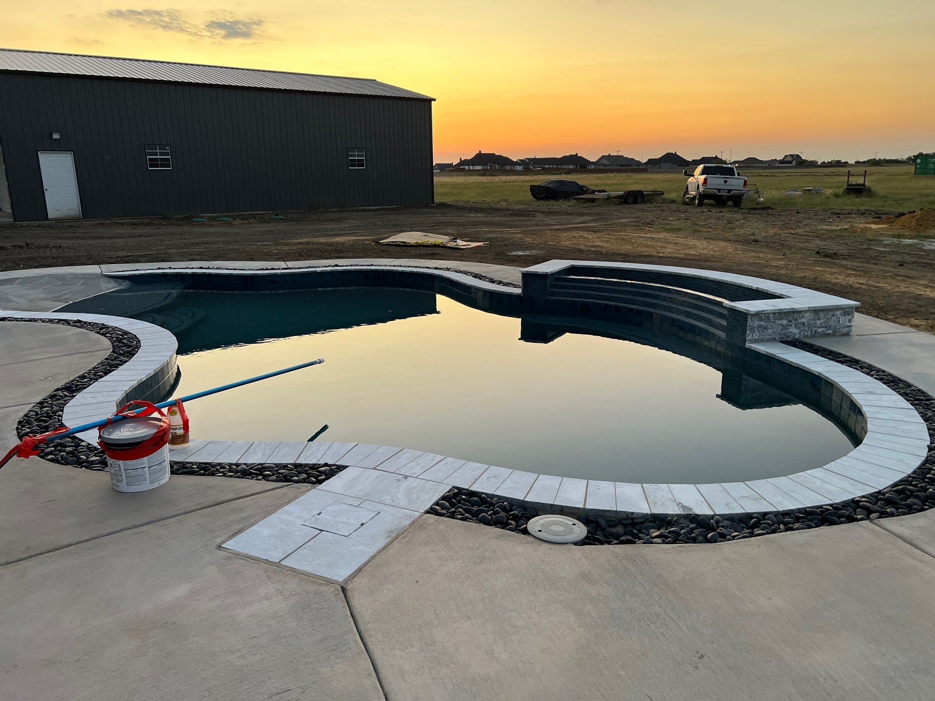 Large Freeform Pool with Beach Entry by Pinnacle Pools and Spas - DFW