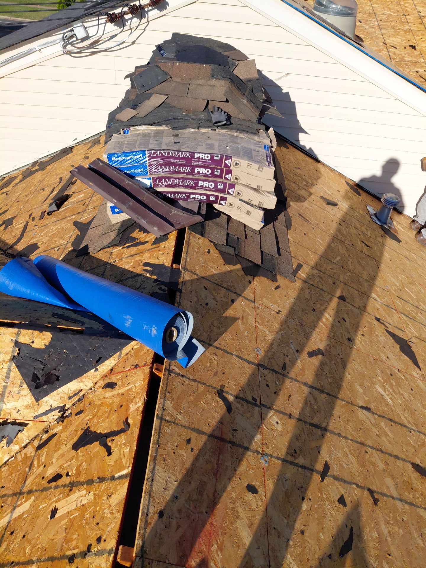 Springfield : Residential Roof Replacement with CertainTeed Landmark Pro in Max Def Expresso  by RM Banning, Inc.