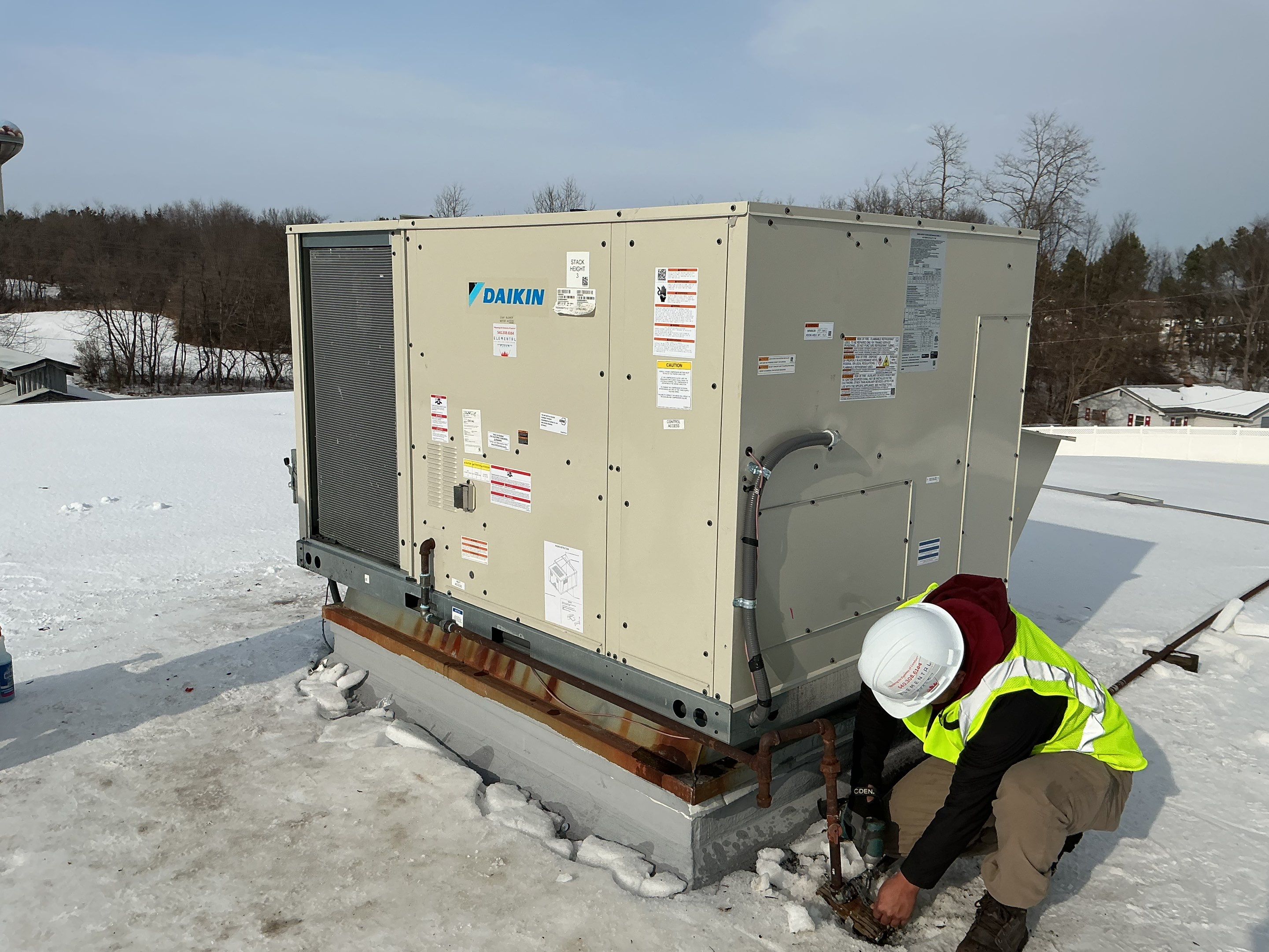 Mount Jackson Moose Lodge Daikin Rooftop Unit by Elemental Heating and air conditioning LLC