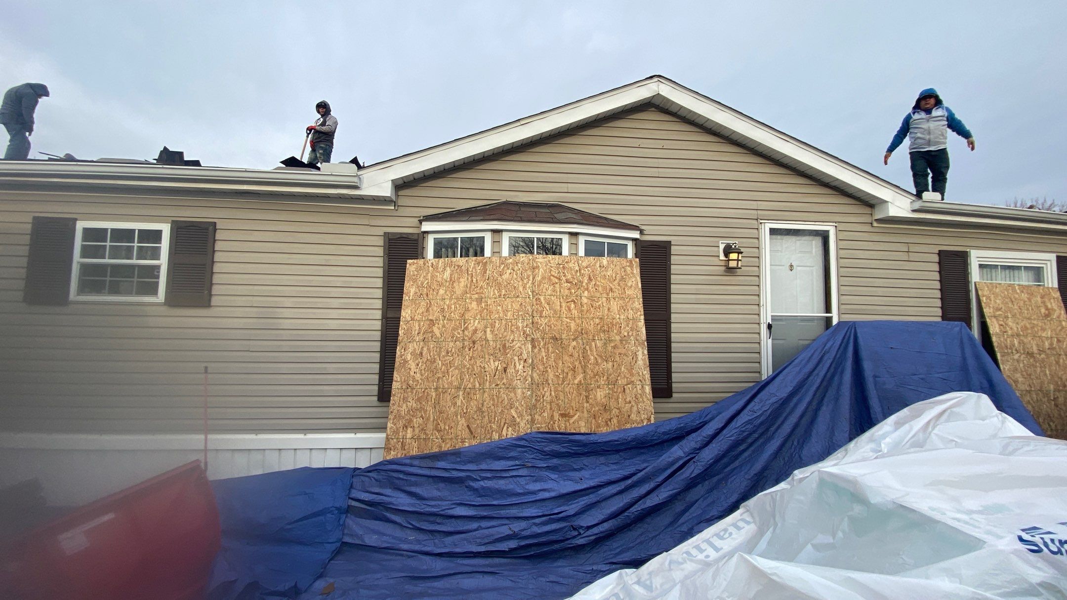 Roof Replacement using CertainTeed Landmark by 180 Contractors