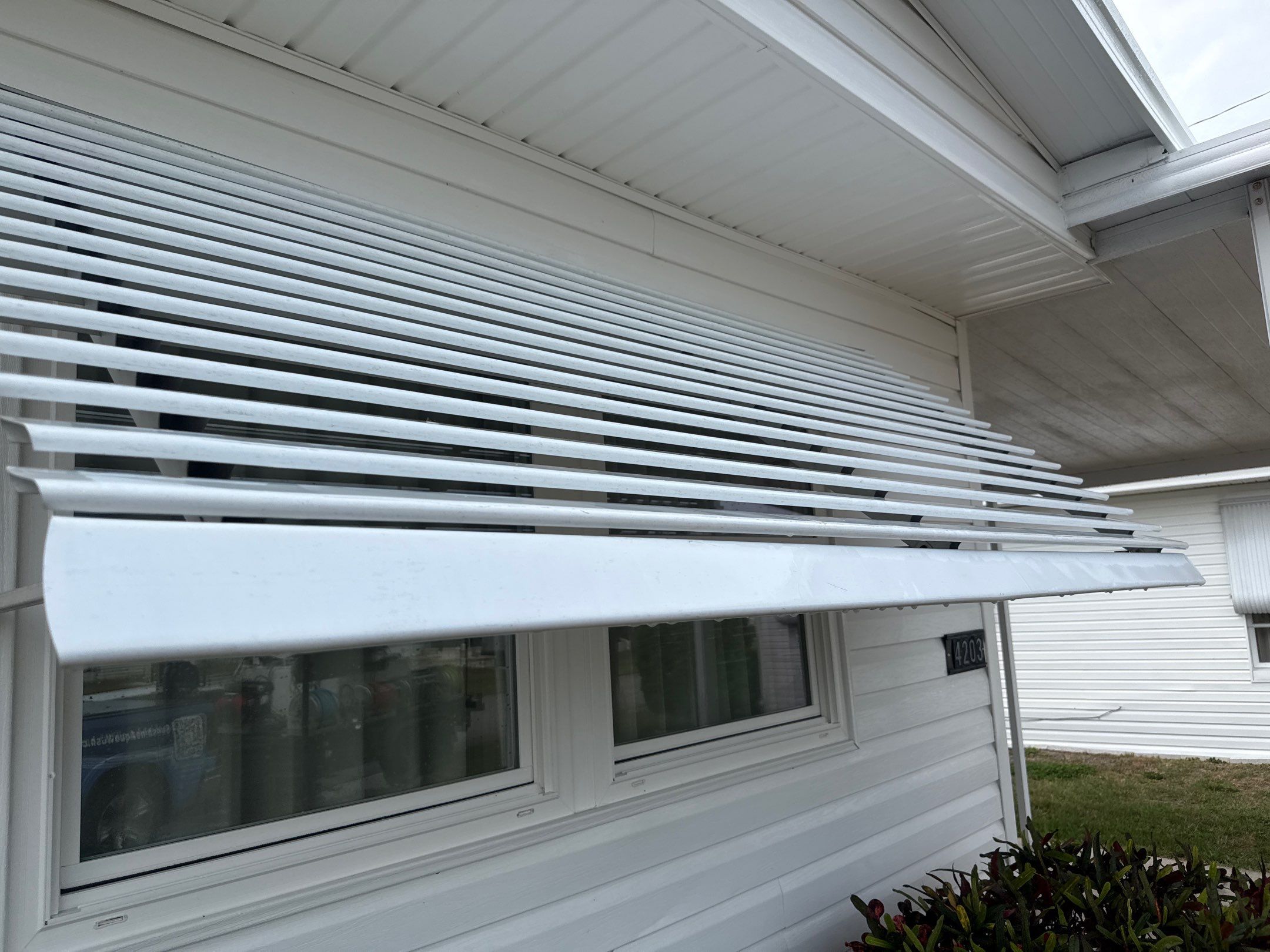 Mobile Home Soft Wash in Desoto/Tidevue Estates – Ellenton, FL by Sunshine AquaWash
