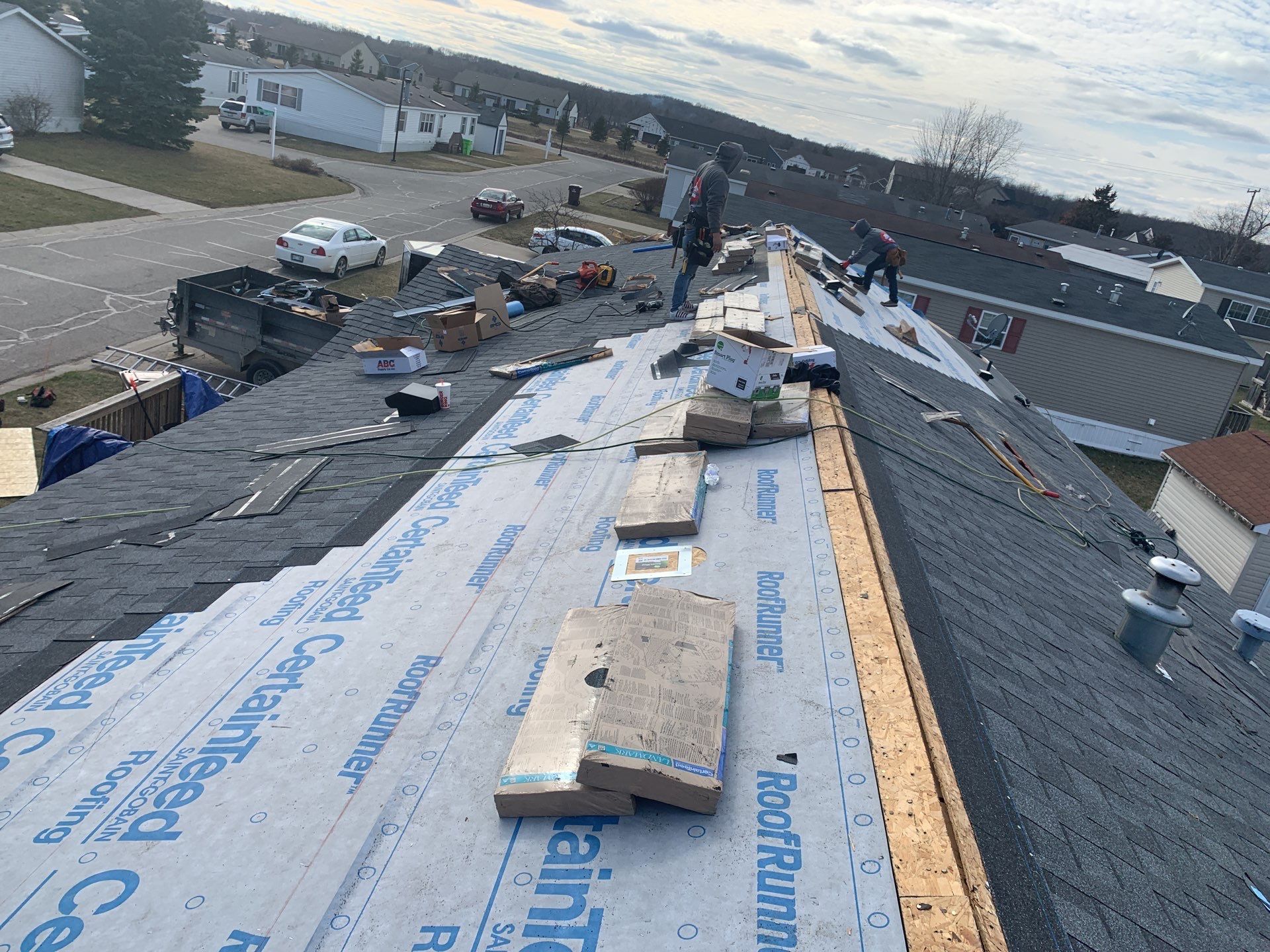 Roof Replacement using CertainTeed Landmark by 180 Contractors