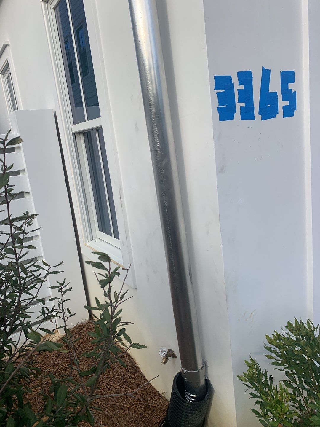 Half-Round Gutters in Galvalume Color in Santa Rosa Beach FL by Gutter Professors