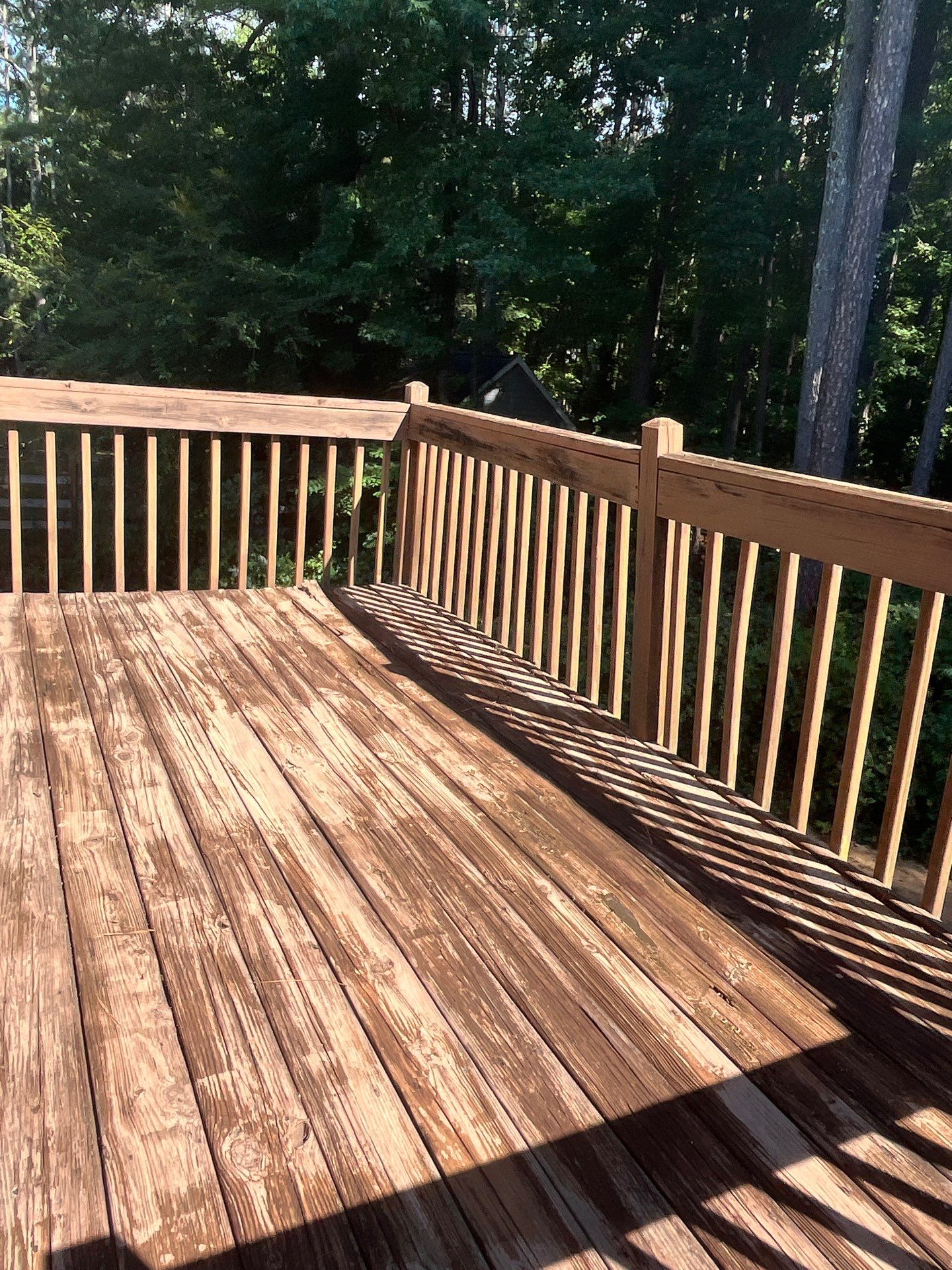 Deck Build using Deckorators Venture Series Decking in the Sandbar Color by Nelson Exteriors 