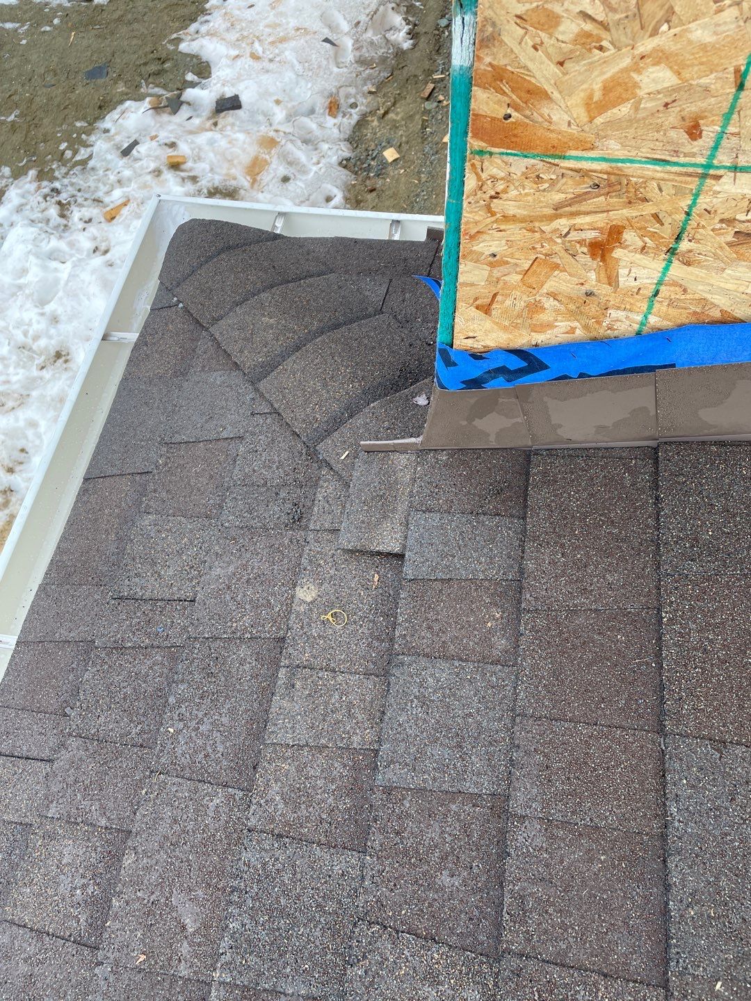 Residential Roofing Installation using OC Oakridge shingles by Top Notch Roofing Inc