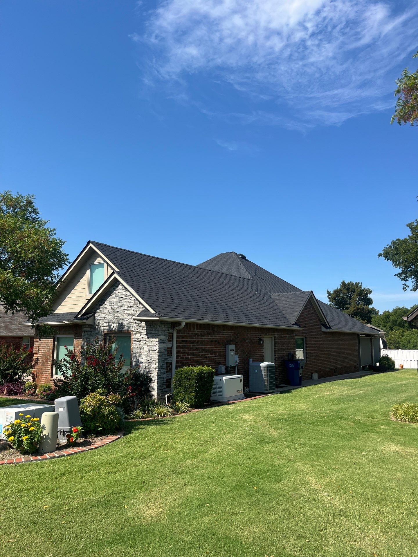 Owens Corning - Onyx Black by Frontline Roofing and Construction