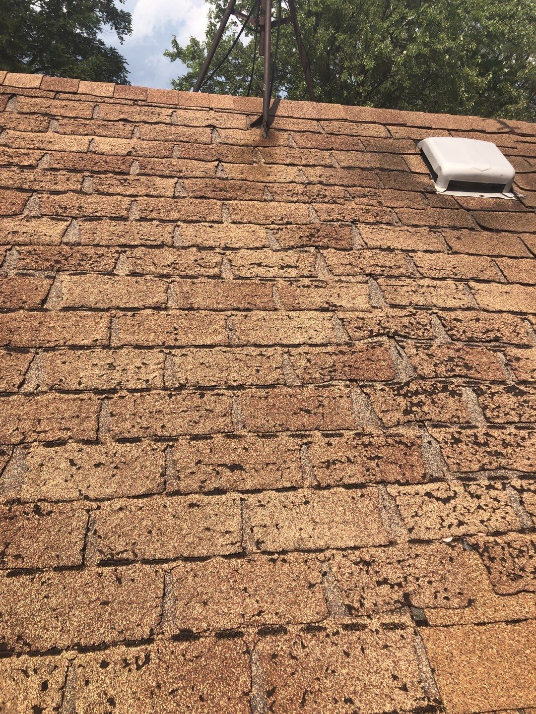 Roof Replacement using CertainTeed Landmark by 180 Contractors