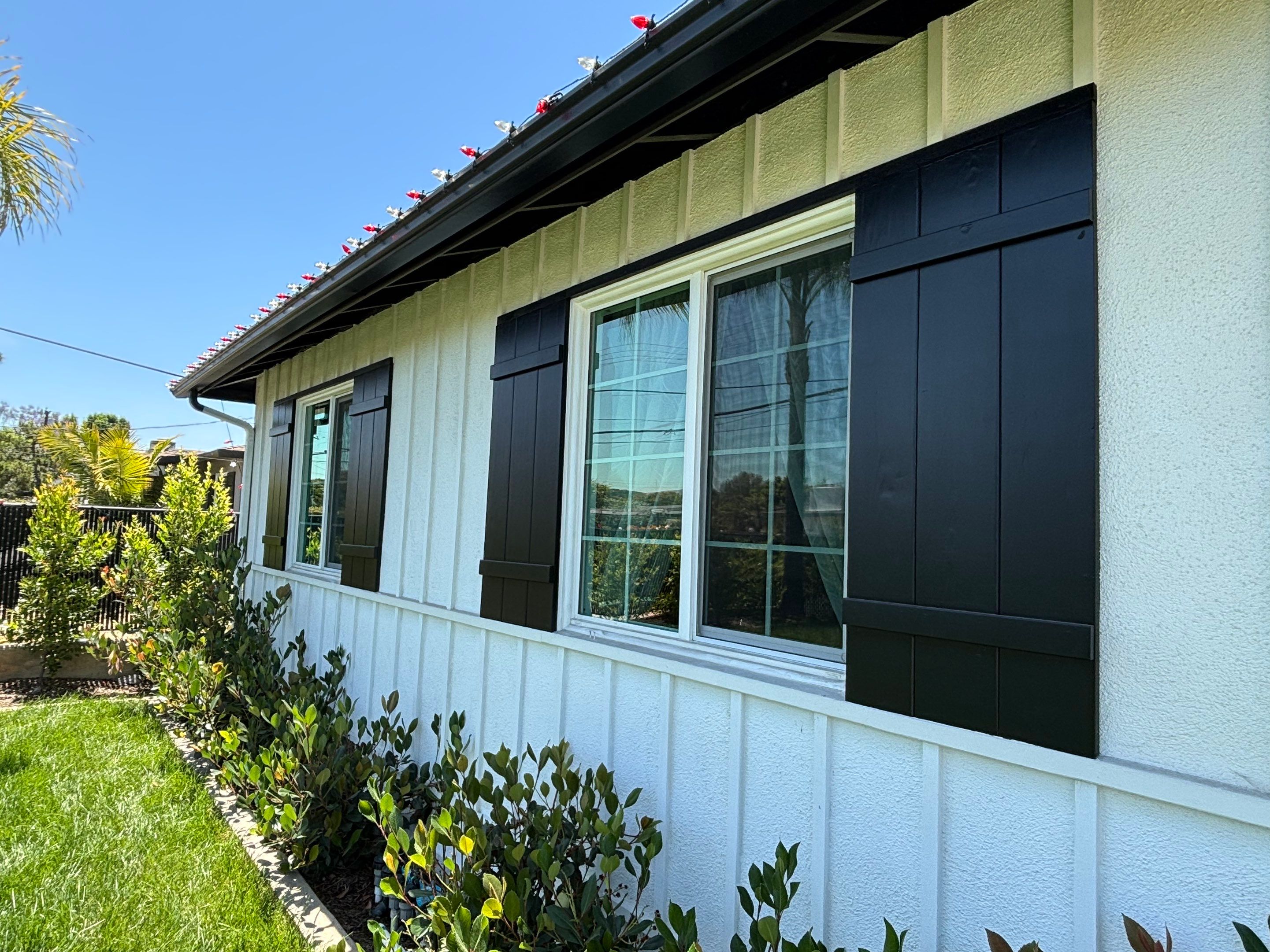 Window Cleaning by Pirate Pete’s Power Washing