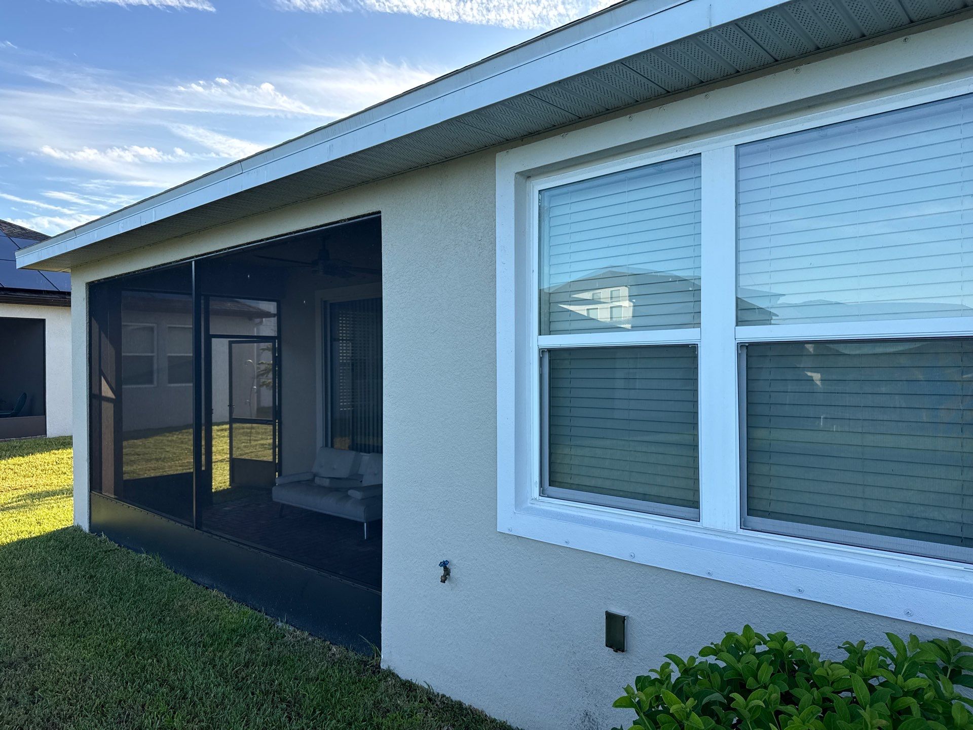 Complete House Wash, Driveway & Lanai Cleaning – Trevesta, Palmetto FL by Sunshine AquaWash