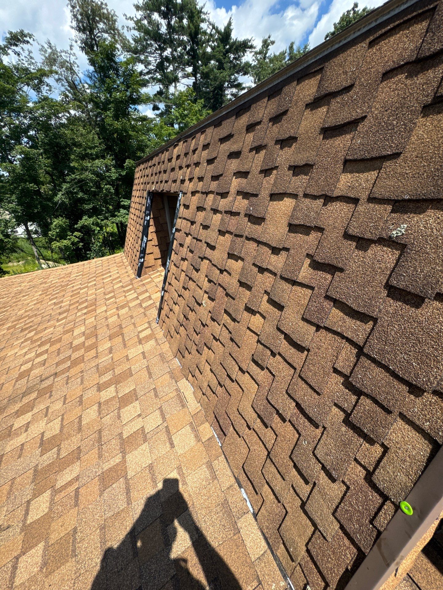Emergency Roof Patch and Leak Mitigation in Townsend by Boston Board Up