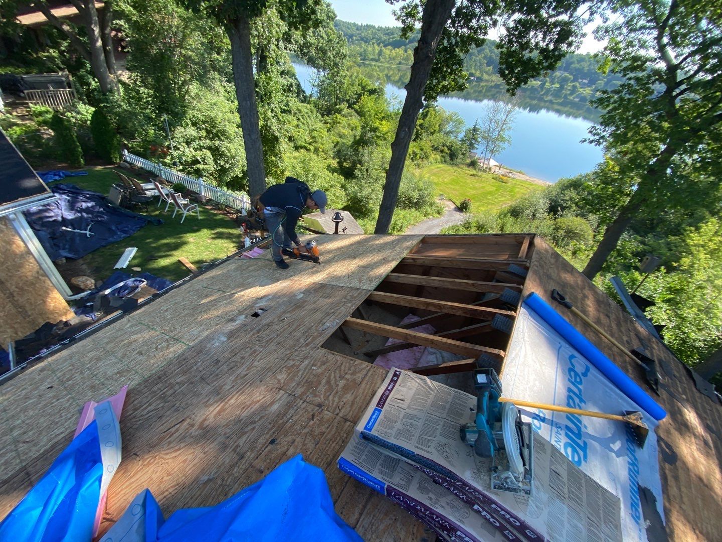 Roof Replacement using CertainTeed Landmark by 180 Contractors