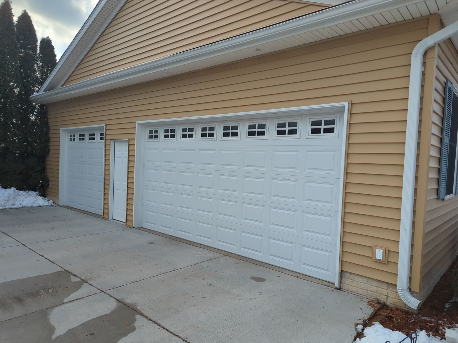 Masonry Veneer Stone Installation by ACE Waterproofing & Basement Solutions