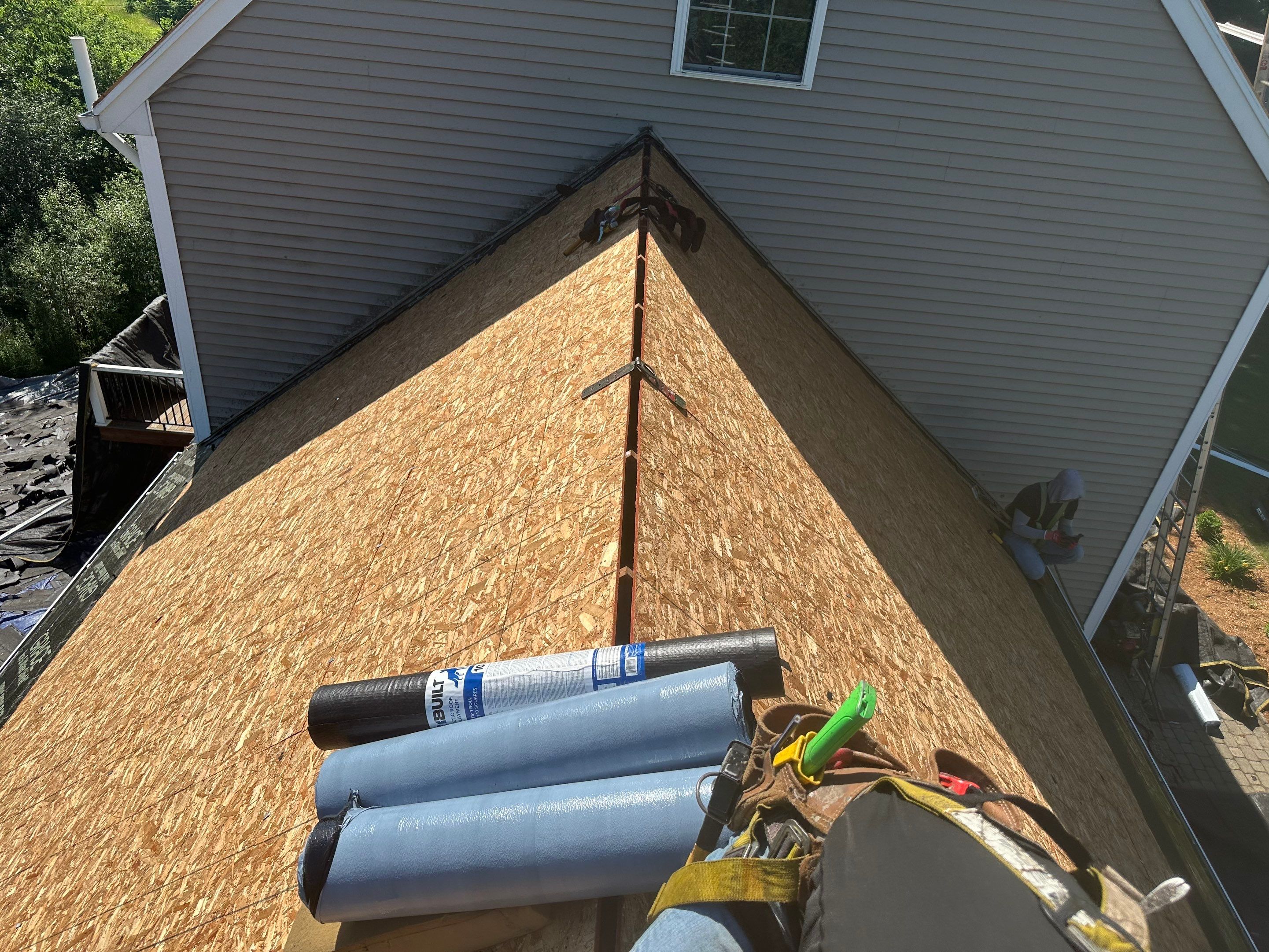 Rochester, NH – One-Day Roof Replacement by Tall pine roofing