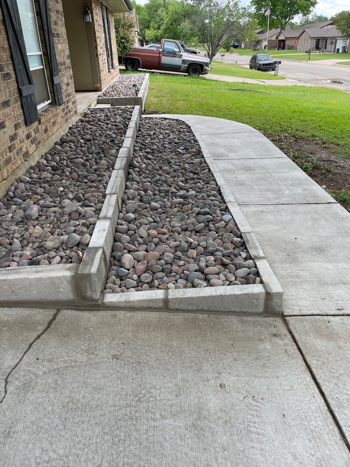 Stone Borders by Peterson’s