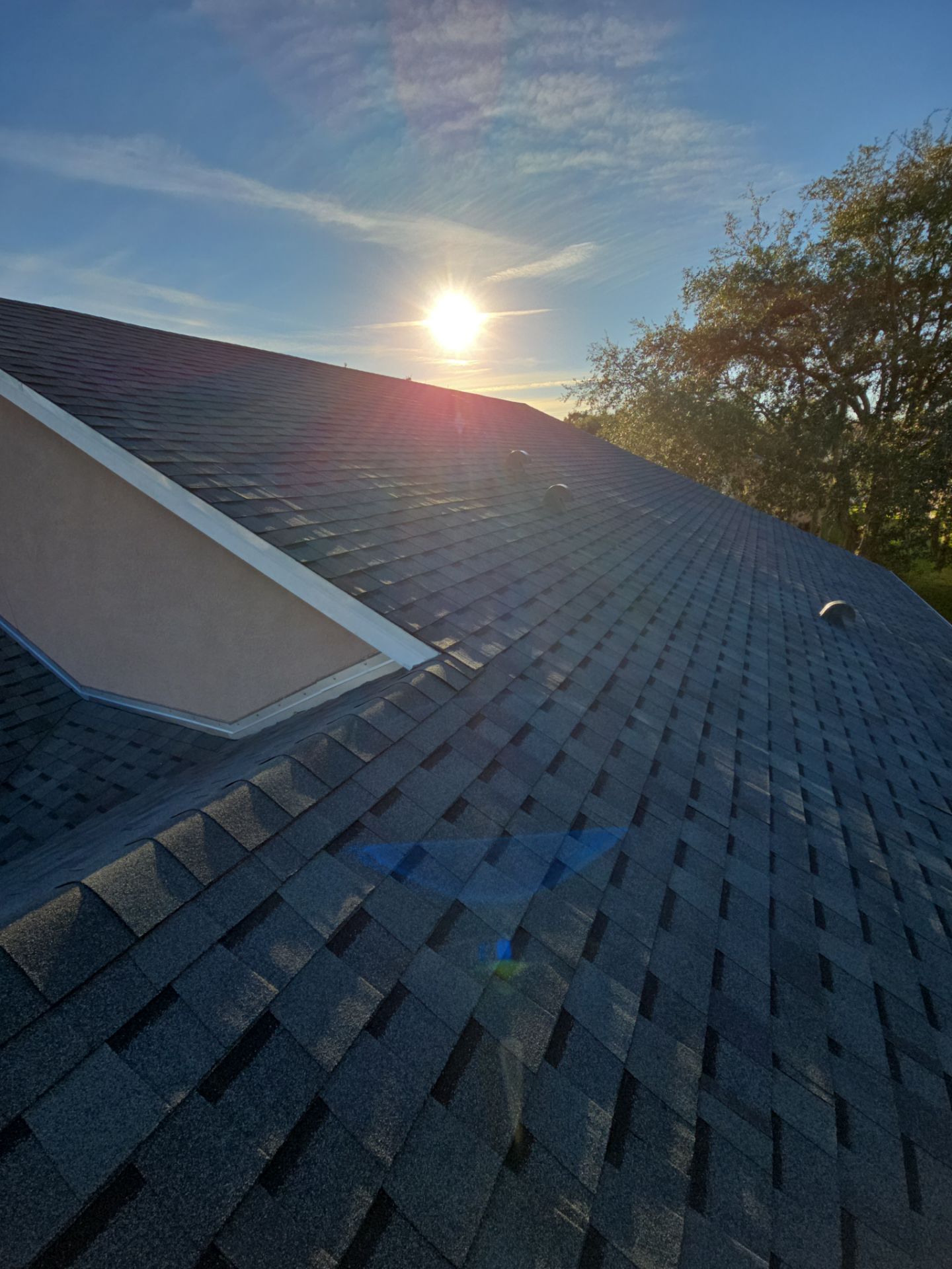 Atlas Pinnacle Pristine Architectural Shingle Roof Replacement in Kissimmee by Fortified Roofing Solutions Corp.