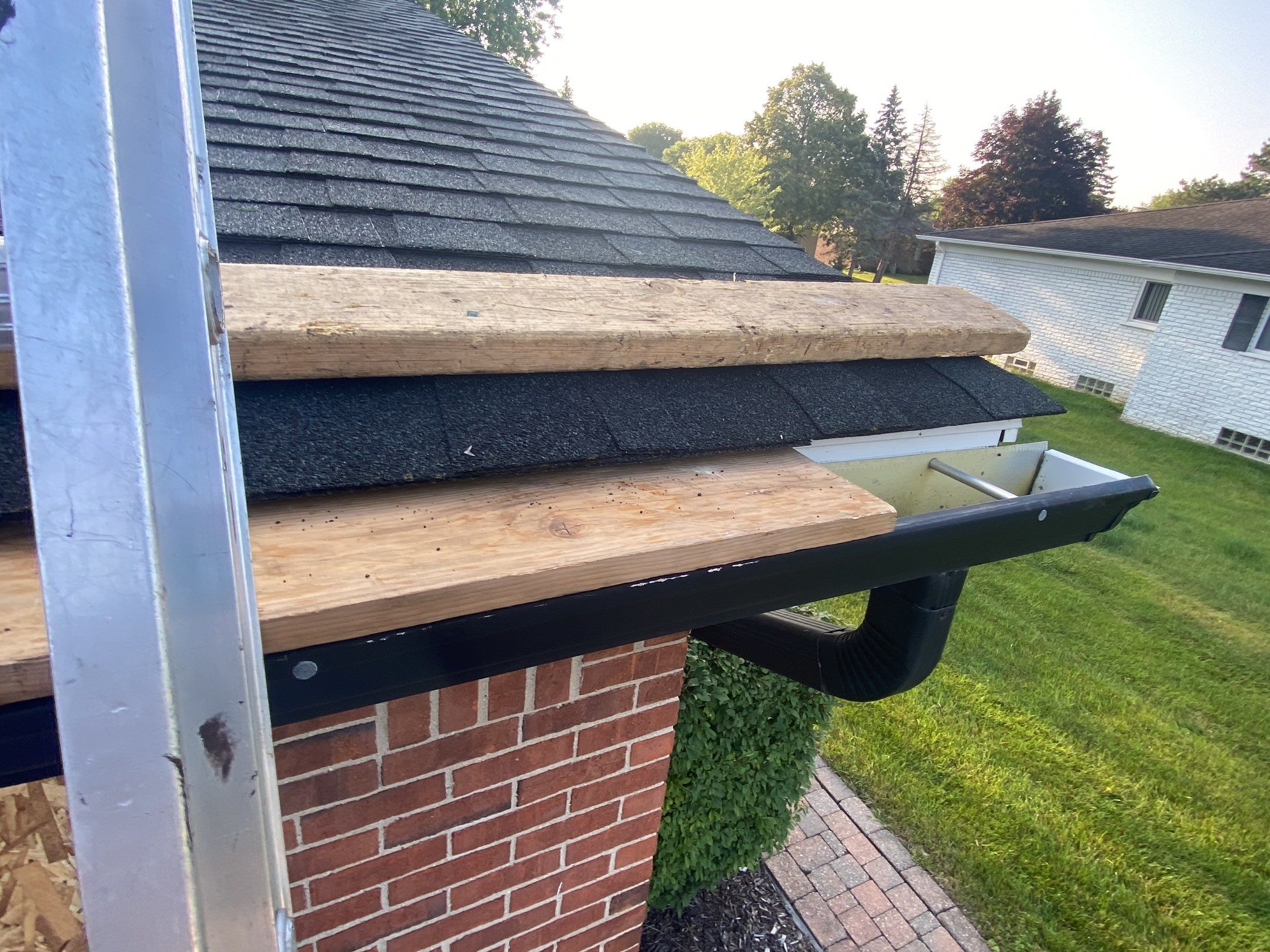 Roof Replacement using CertainTeed Landmark by 180 Contractors