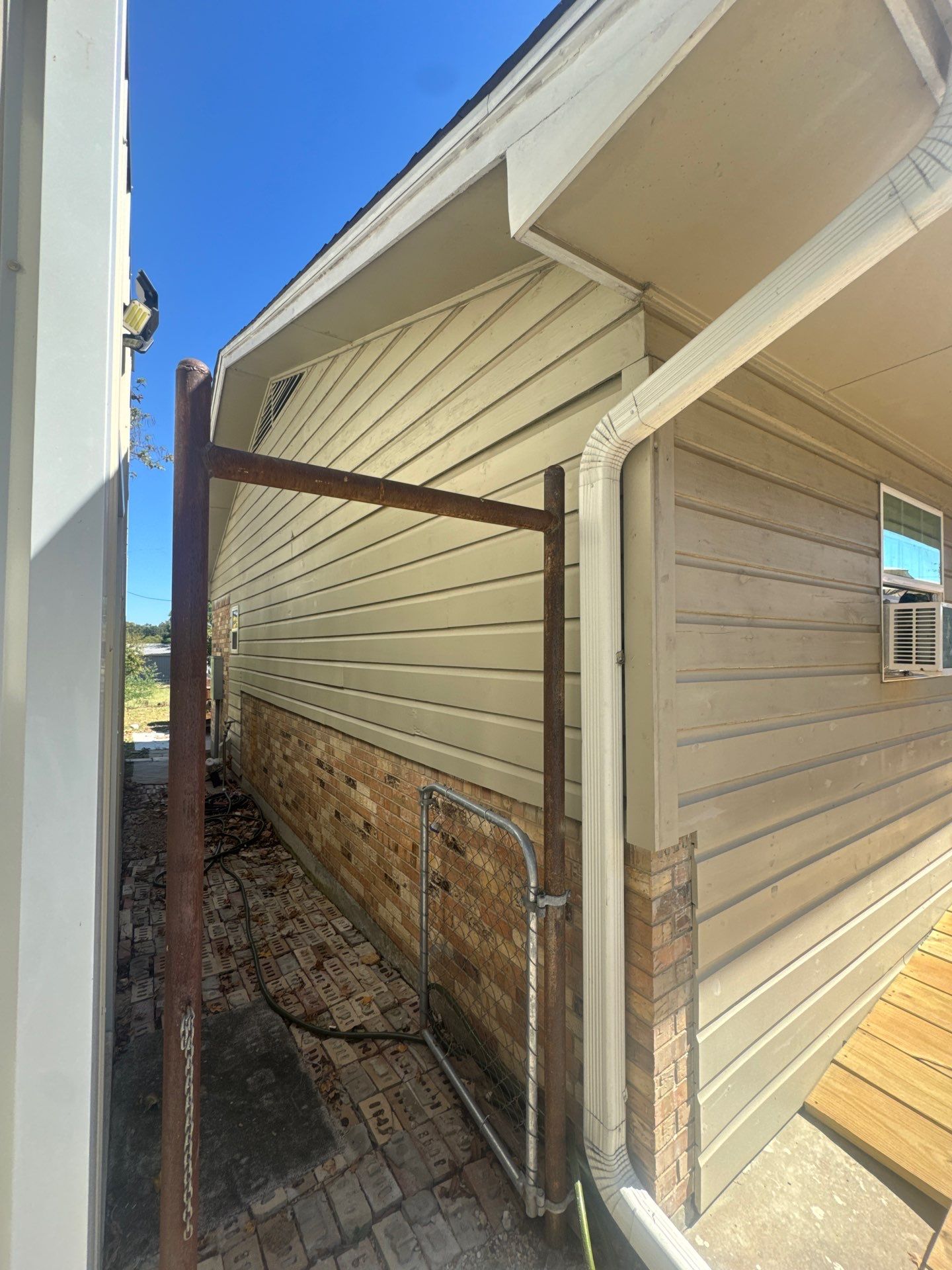 Exterior Repaint Project | Grand Saline 🎨🏡 by Quality Coats Painting