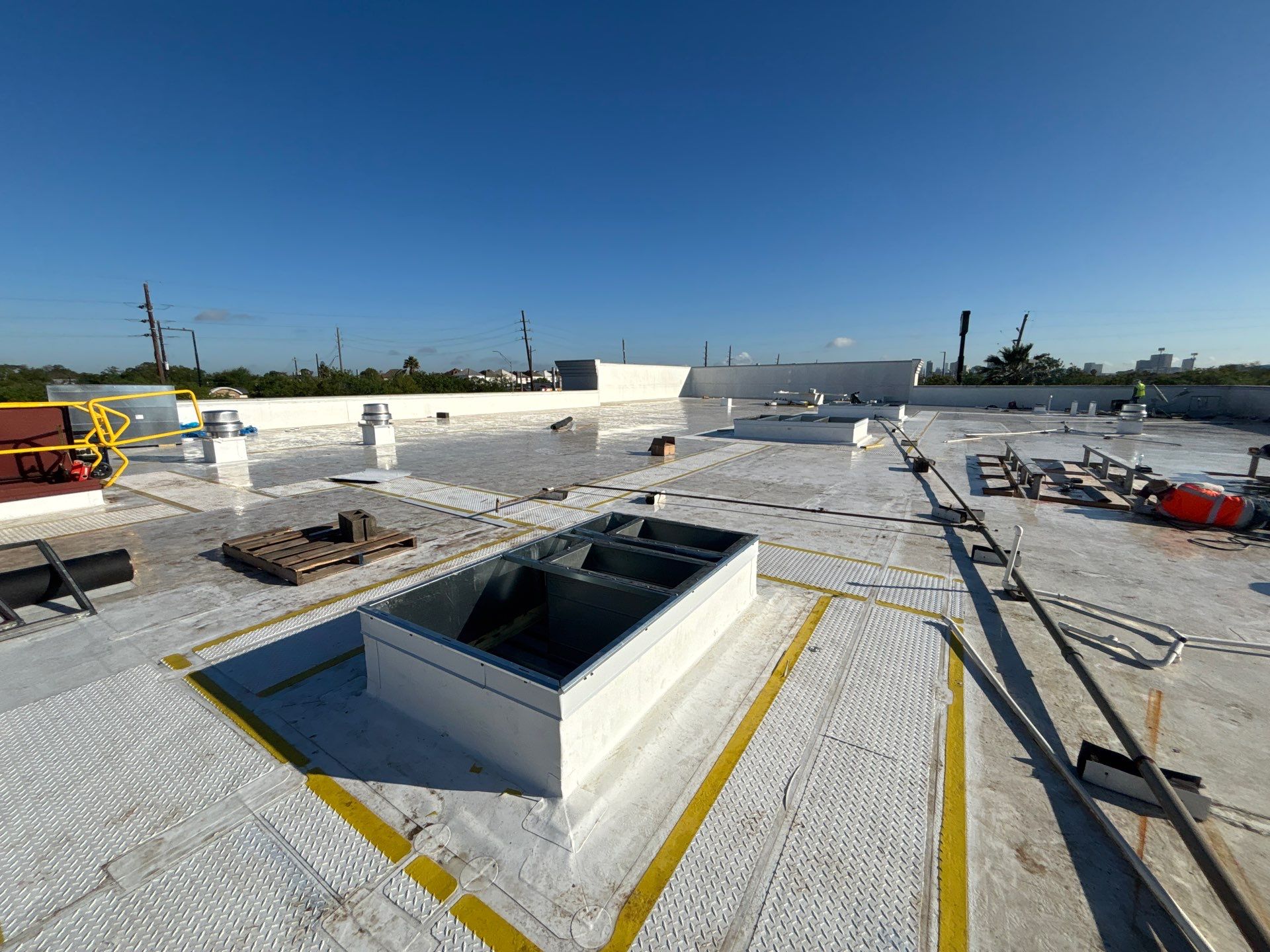 Commercial Retrofit Roof by Houston Roofing & Construction