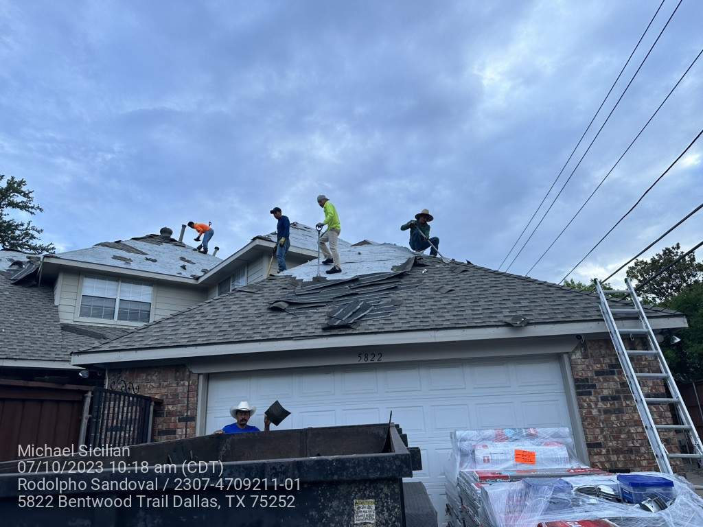 Project in Dallas by Zeus Exteriors