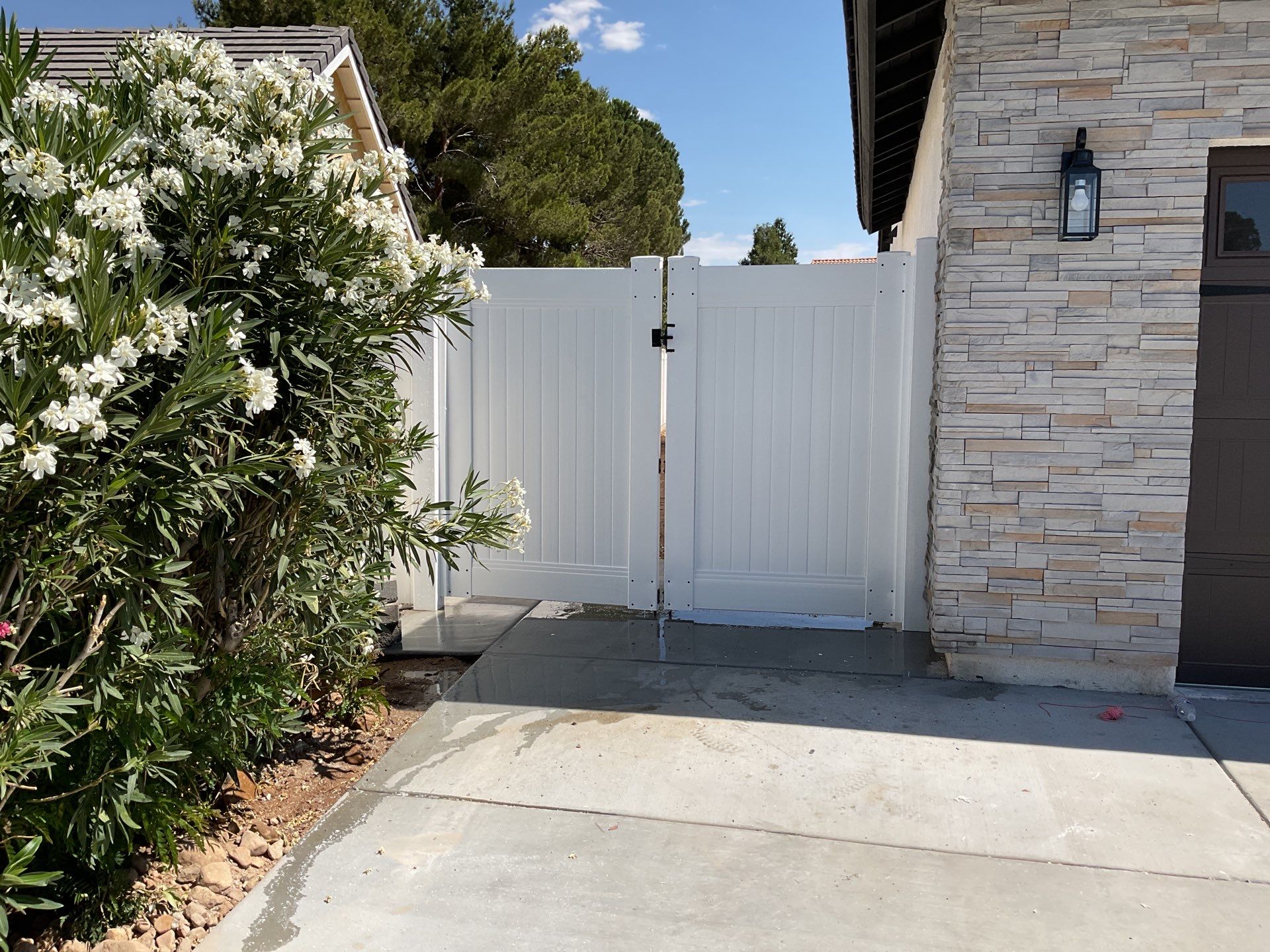 Fence Installation using Vinyl by Fence Guys Inc.