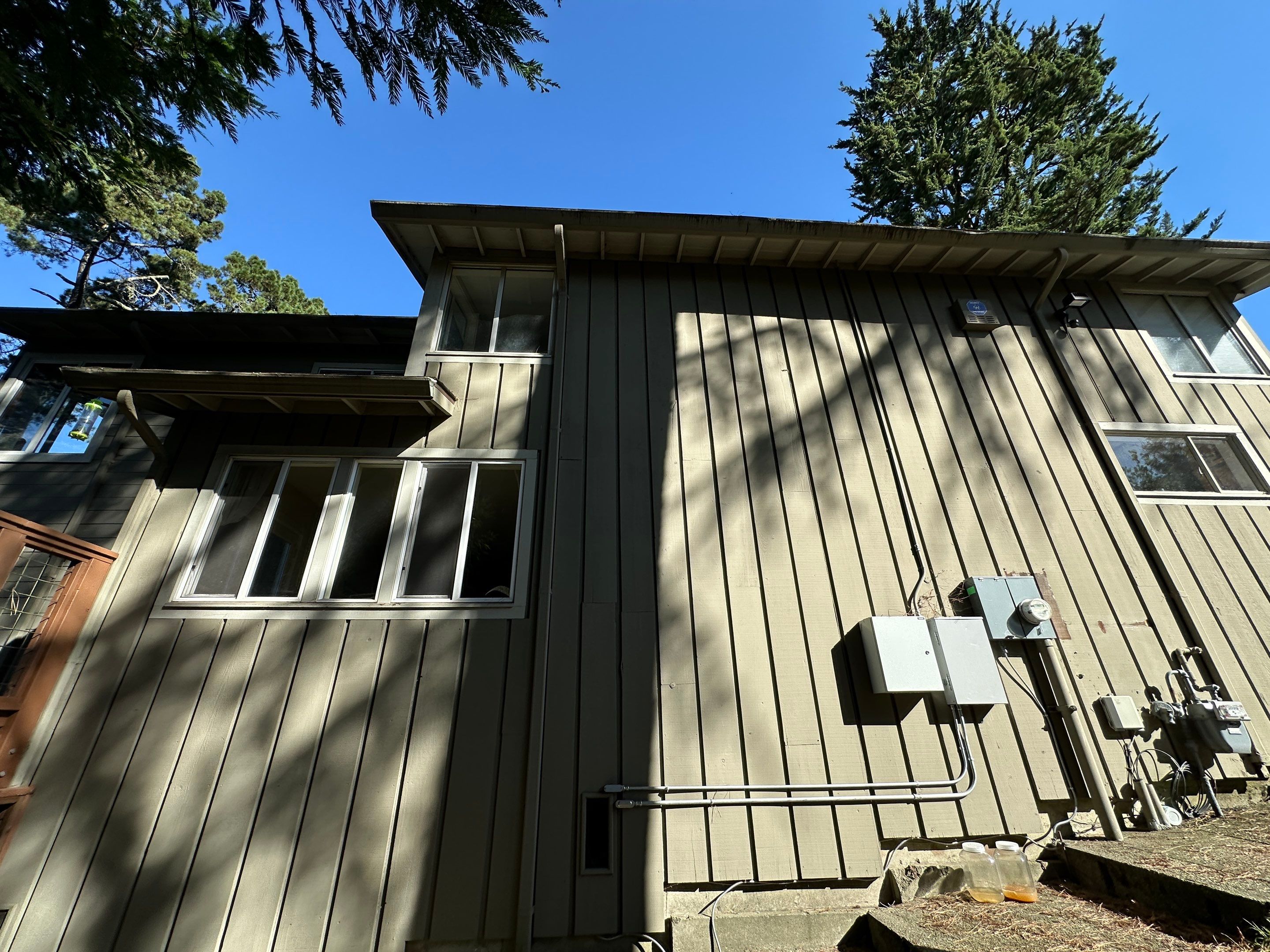 Project in Oakland by Herrera’s Bay Area Painting inc.