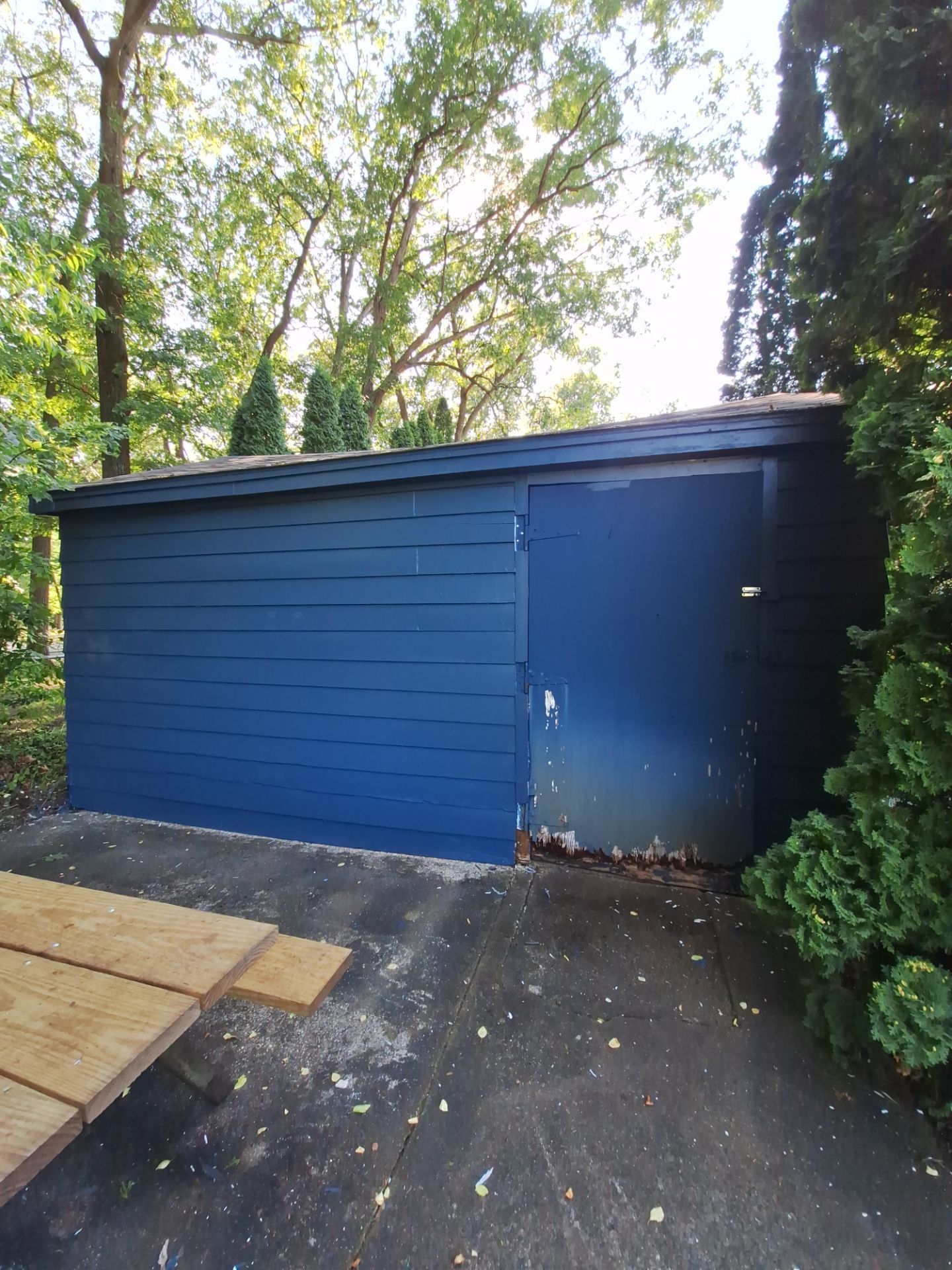 Deck and Shed Re-paint by Gordon Painting