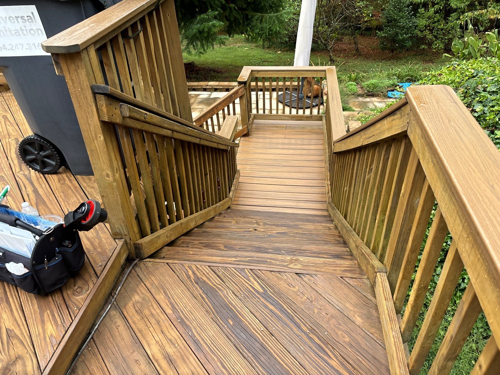 Deck using Wood Sealant by DuraSeal