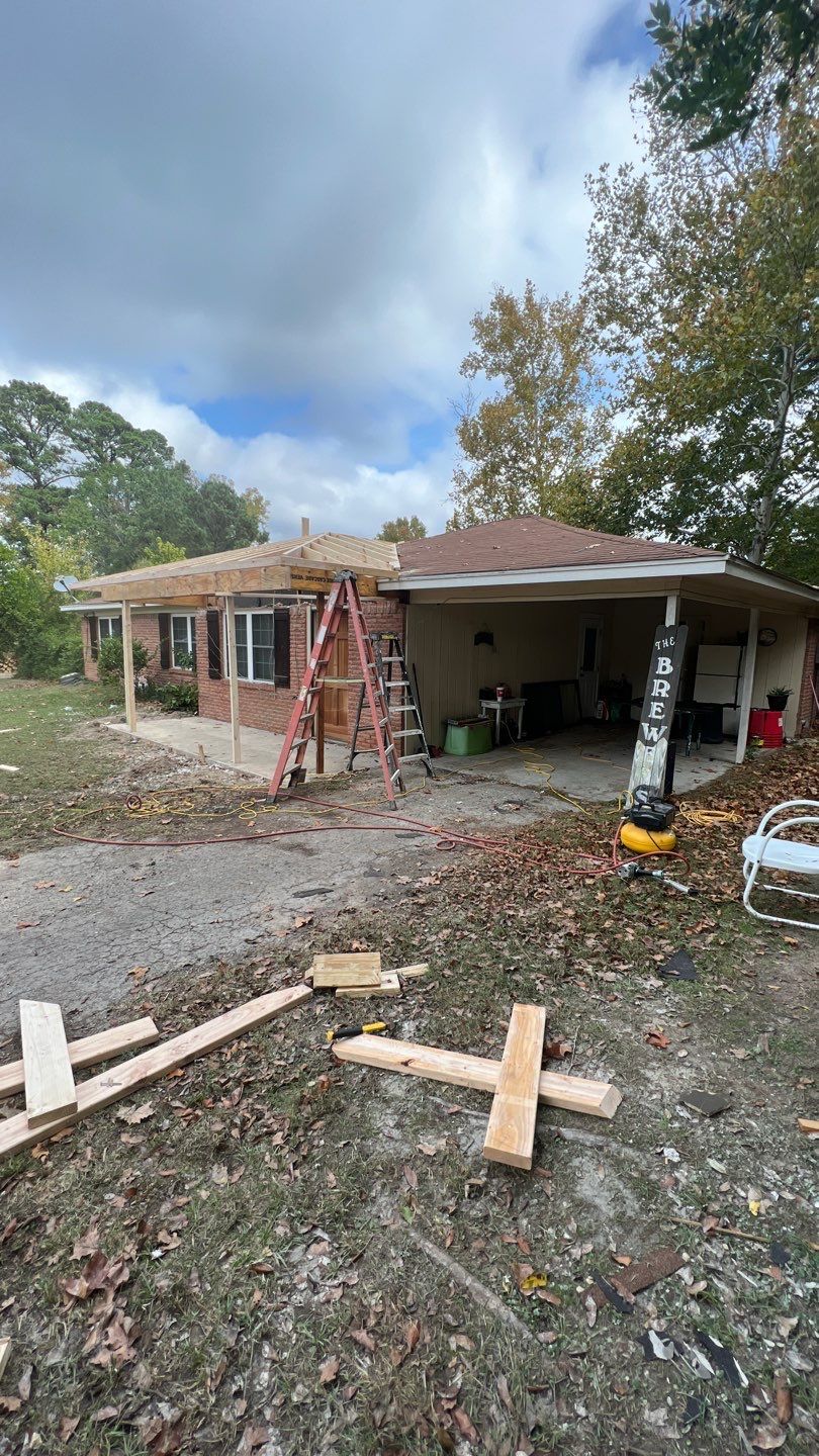 Owens Corning Oakridge Shingle - Color - Driftwood by deleted_company_780284