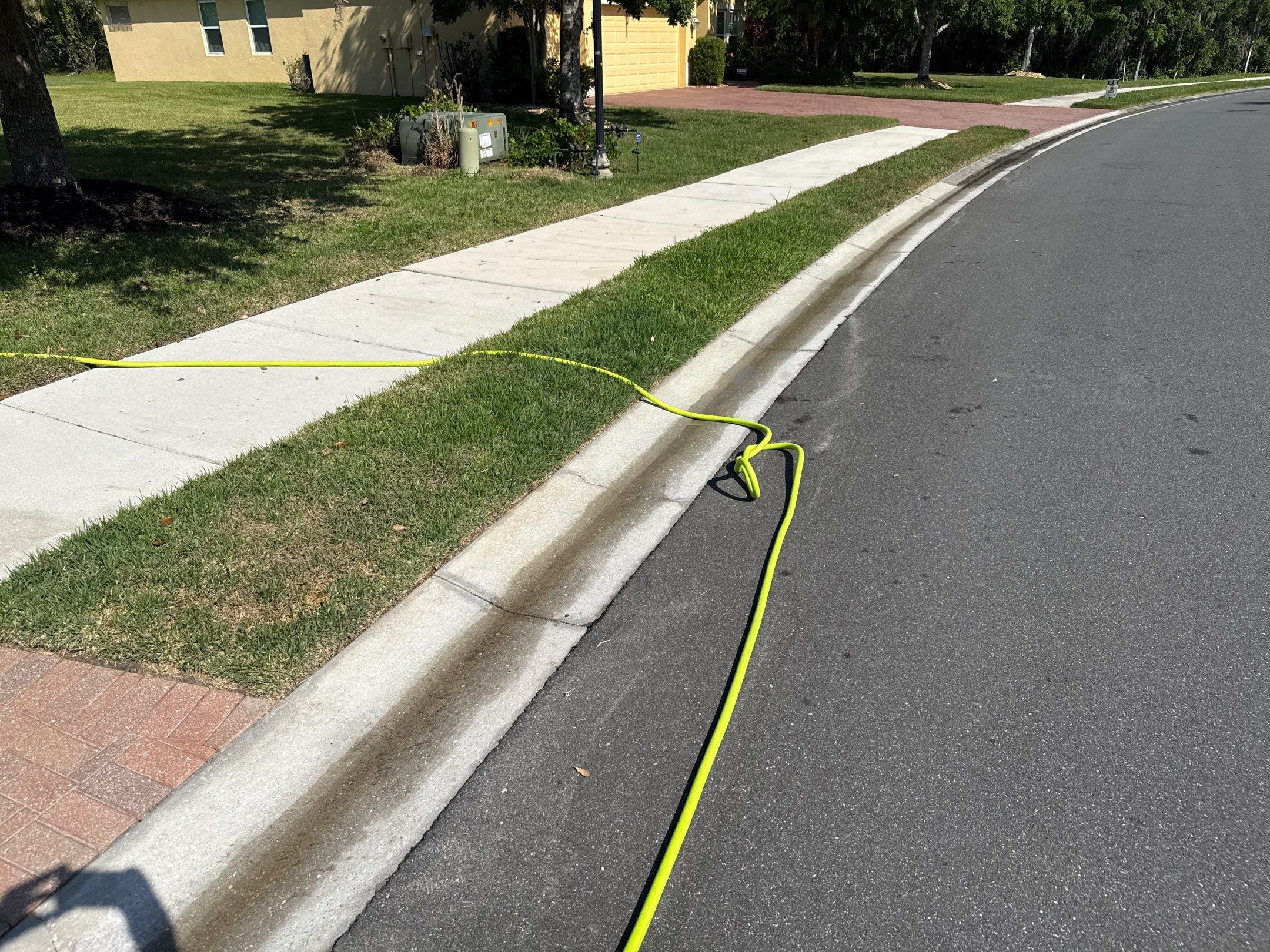 Paver Driveway & Rust Stain Removal – Oakleaf Hammock Community, Ellenton, FL by Sunshine AquaWash