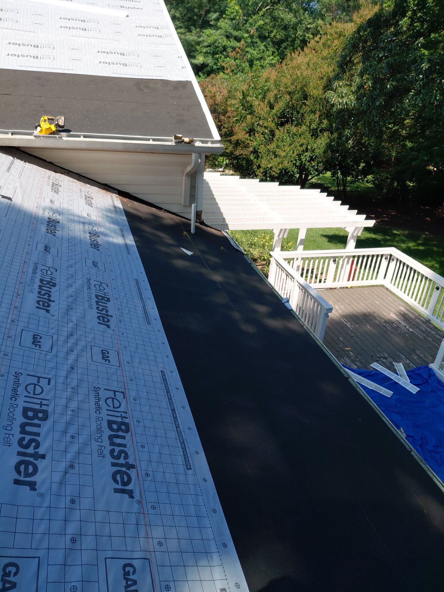 Alexandria: Residential Roof Replacement with GAF Timberline HDZ in Nantucket Morning by RM Banning, Inc.