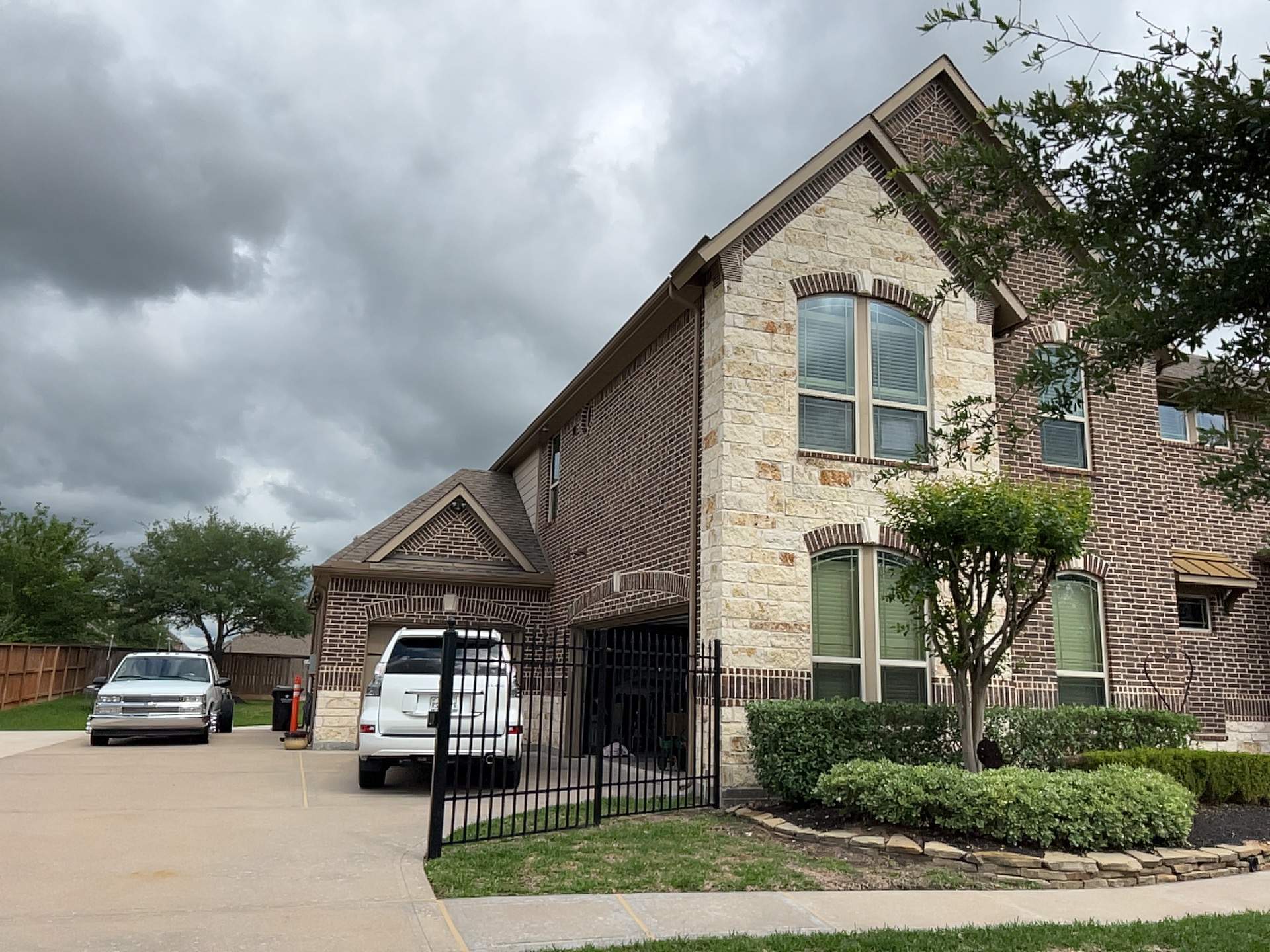 Residential Roofing Installation using Owen's Corning Duration by Roof Concepts Construction