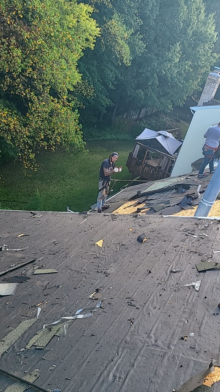 Dumfries: CertainTeed Landmark Pro Designer Shingles in Max Def Weathered Wood by RM Banning, Inc.