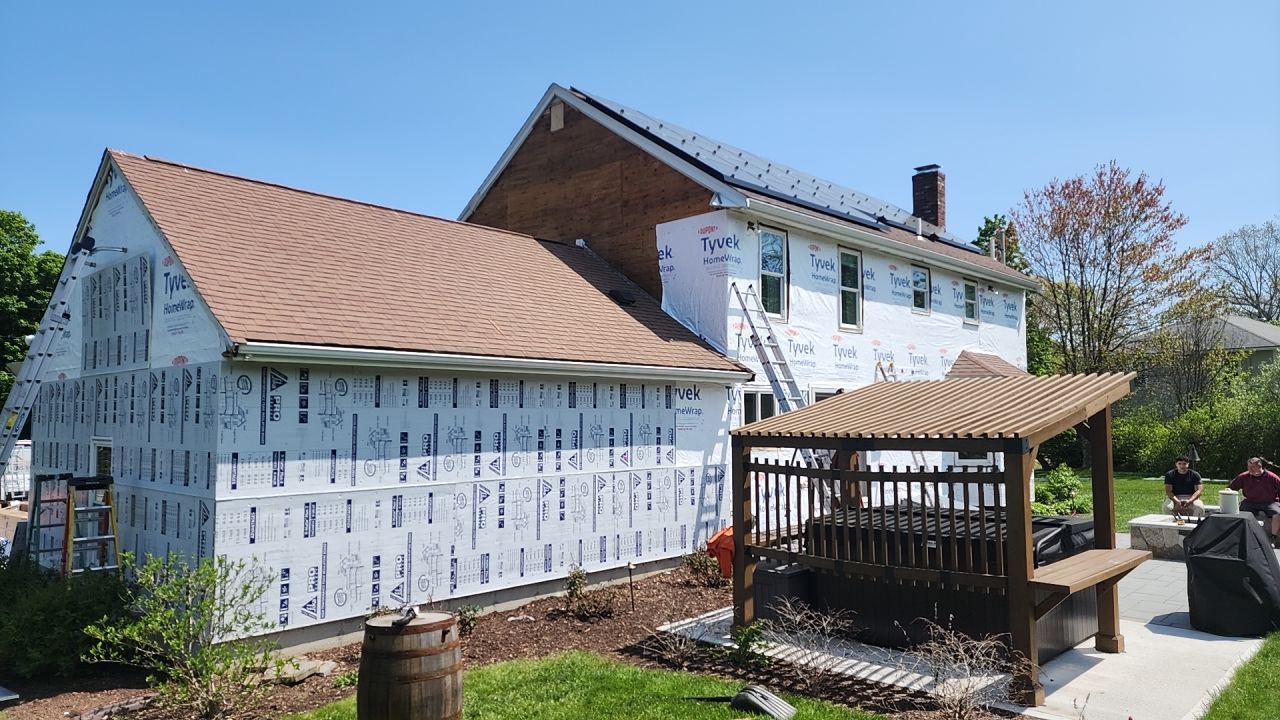 Vinyl siding and Insulation by UBrothers Construction