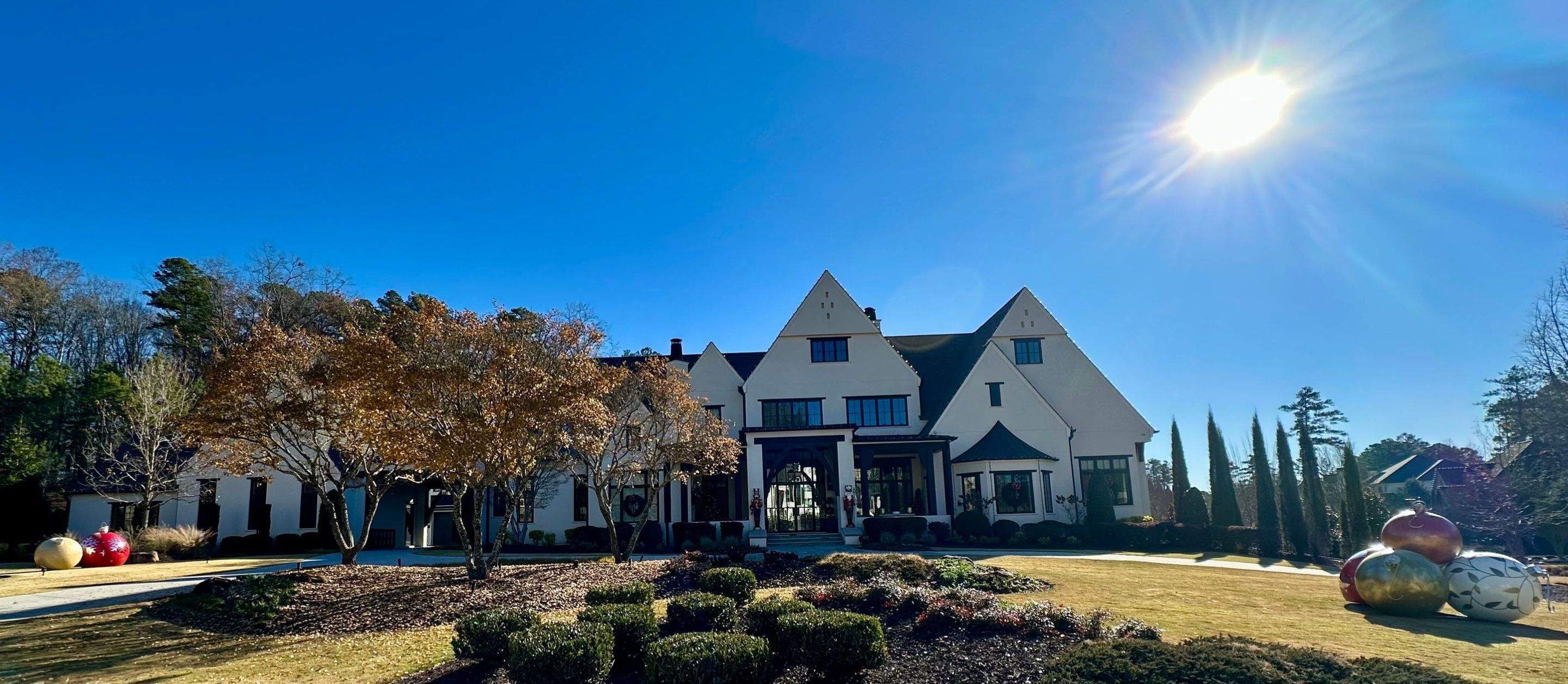 Interior & Exterior Refresh in Suwanee by Atlanta's Paint Doctor