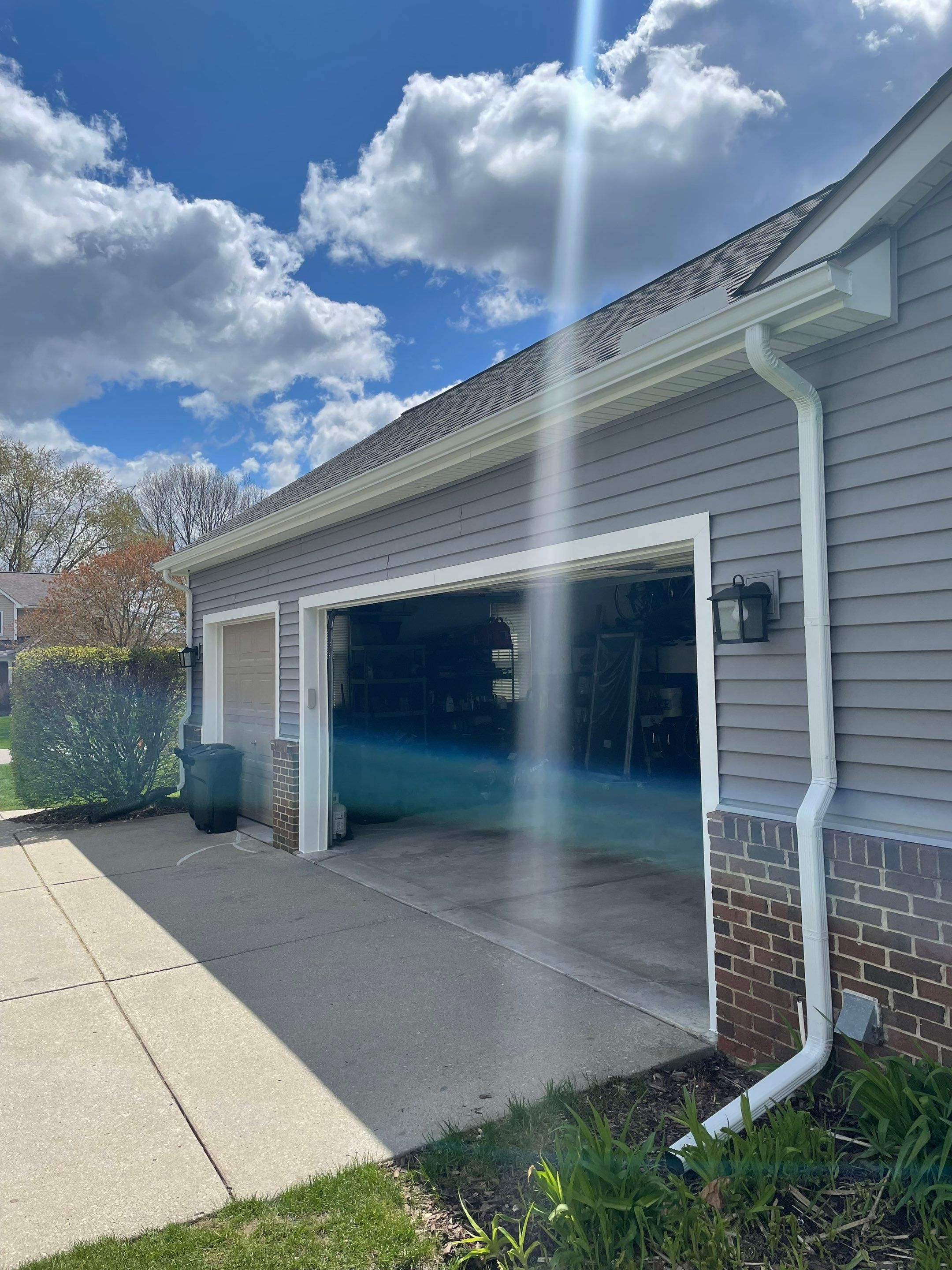 Siding Replacement using Certainteed Classic Restoration D4 by 180 Contractors