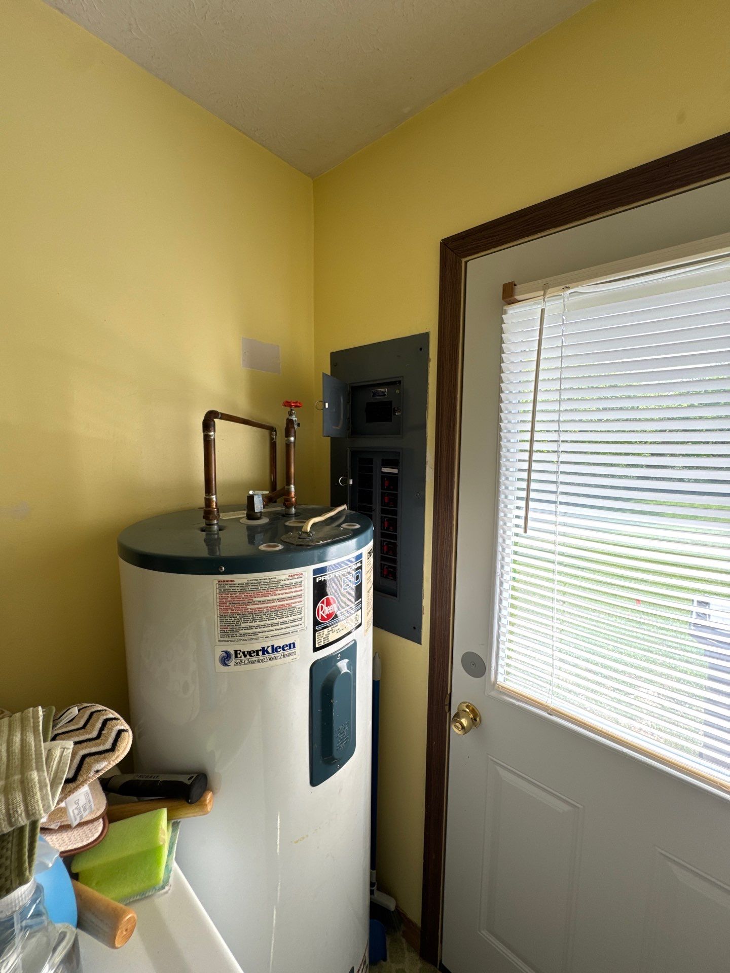 Crawl Space Receptacle Installation by Elite Electrical Solutions LLC